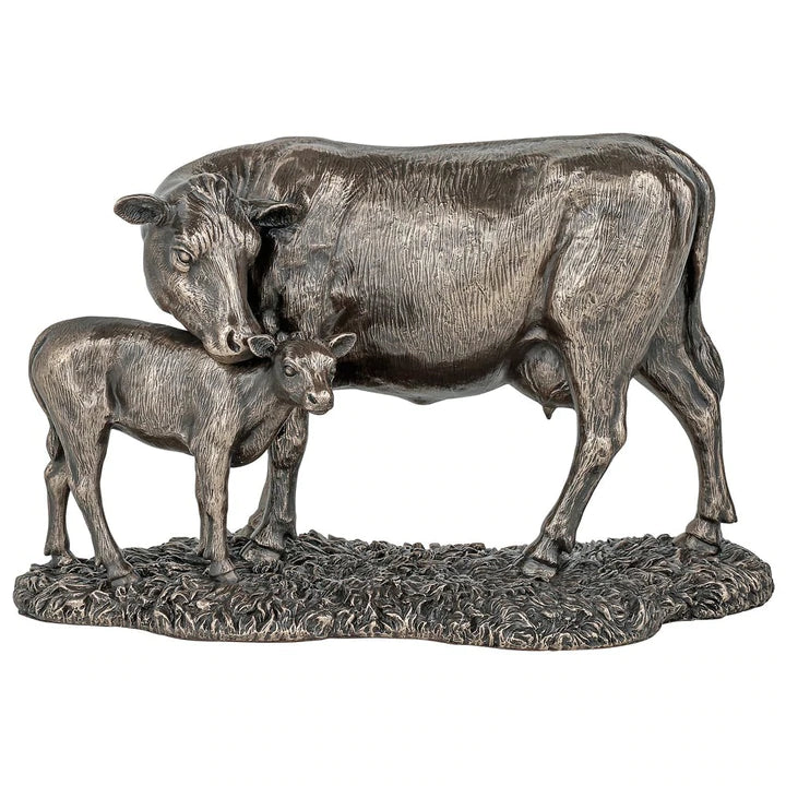 Genesis Cow & Calf - Realistic Farm Animal Figurine Set for Kids, Educational Toy for Farm Life Learning - Perfect for Playtime, Classroom Teaching & Farm-Themed Decor