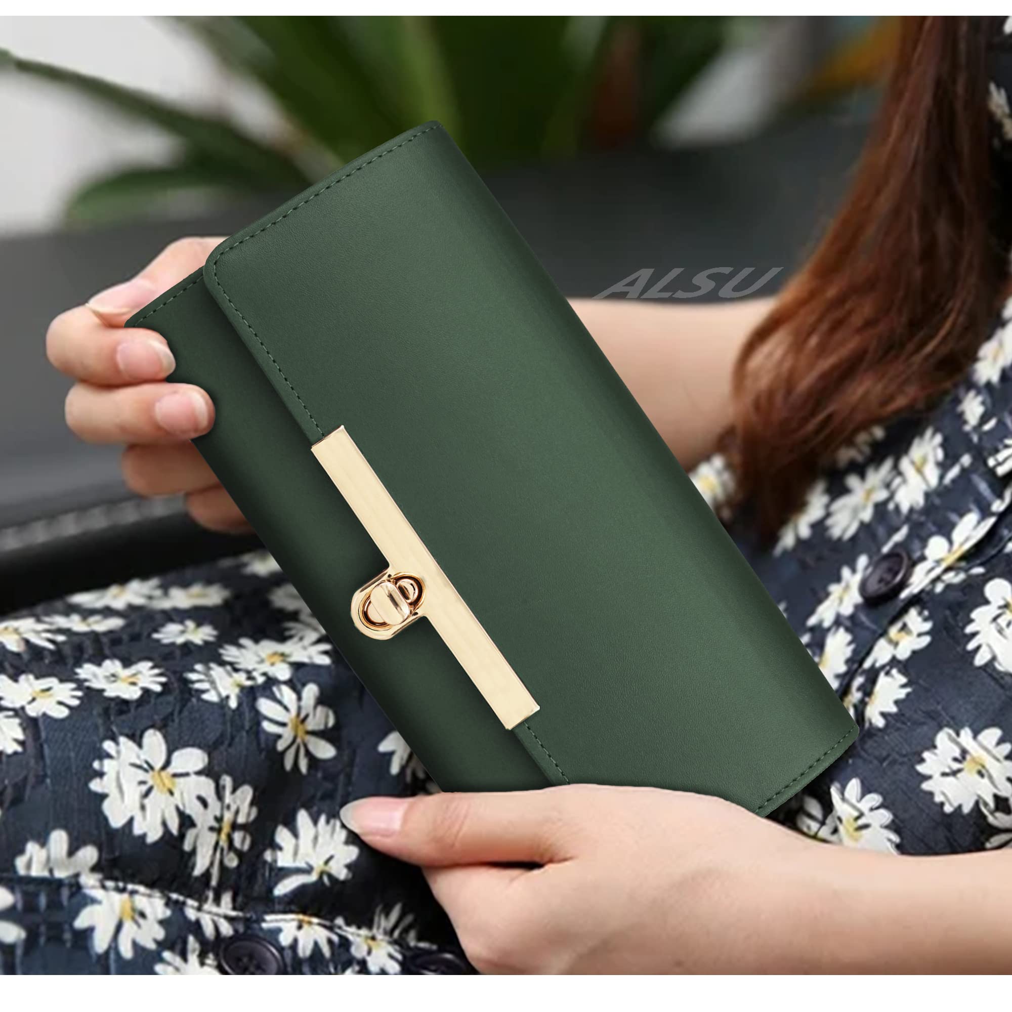 ALSU Women's Hand Wallet Clutch Purse with Phone Pocket & Credit Card Slots - Secure Lock Closure, Green | Perfect for Evening Parties, Weddings, and Daily Essentials Organization