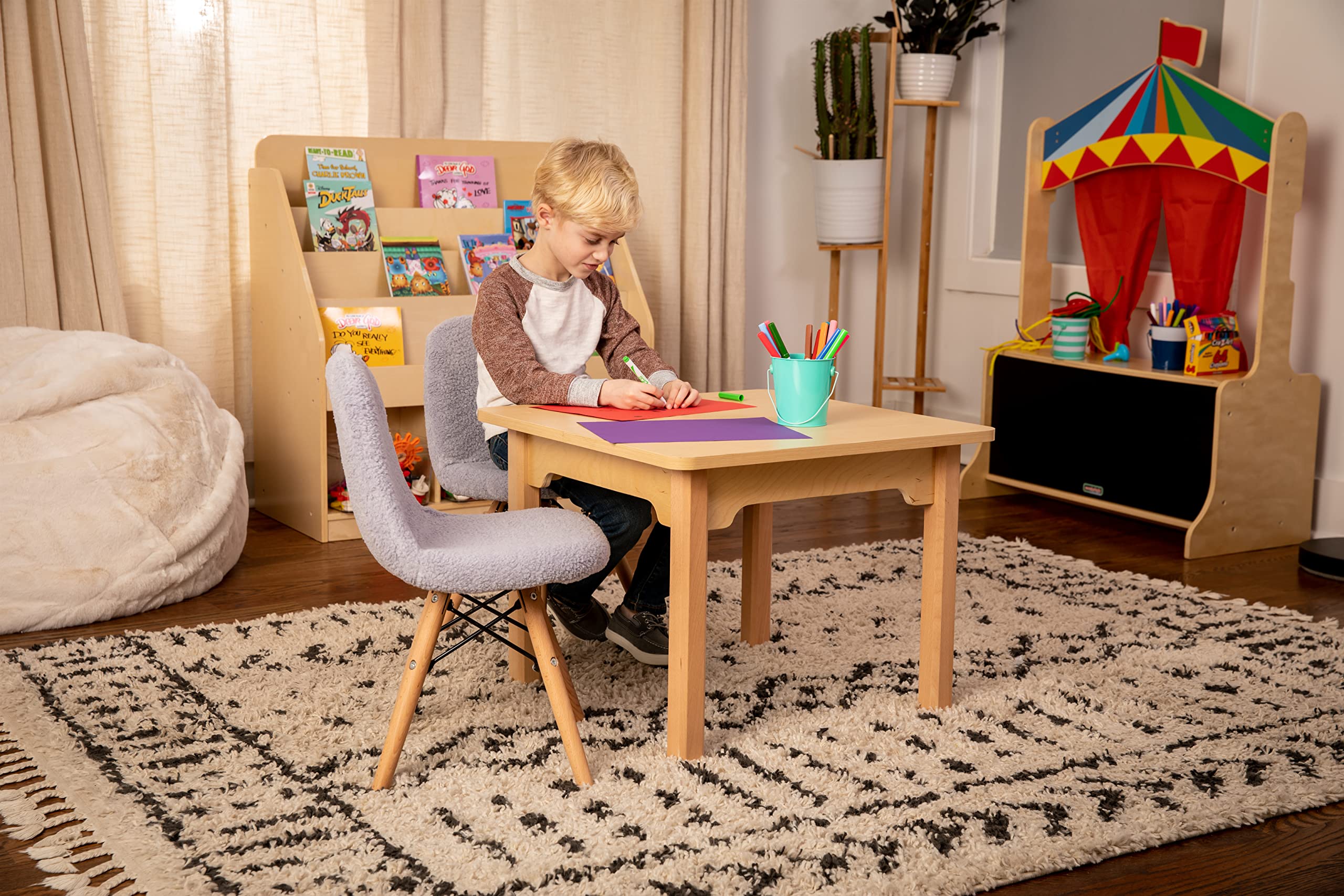 EMMA + OLIVER Set of 2 Kids Accent Chairs with Gray Faux Shearling Seat & Solid Wood Base - Easy 10-Minute Assembly - Perfect for Bedroom, Playroom or Reading Nook - Beechwood Legs Children's Side Chairs