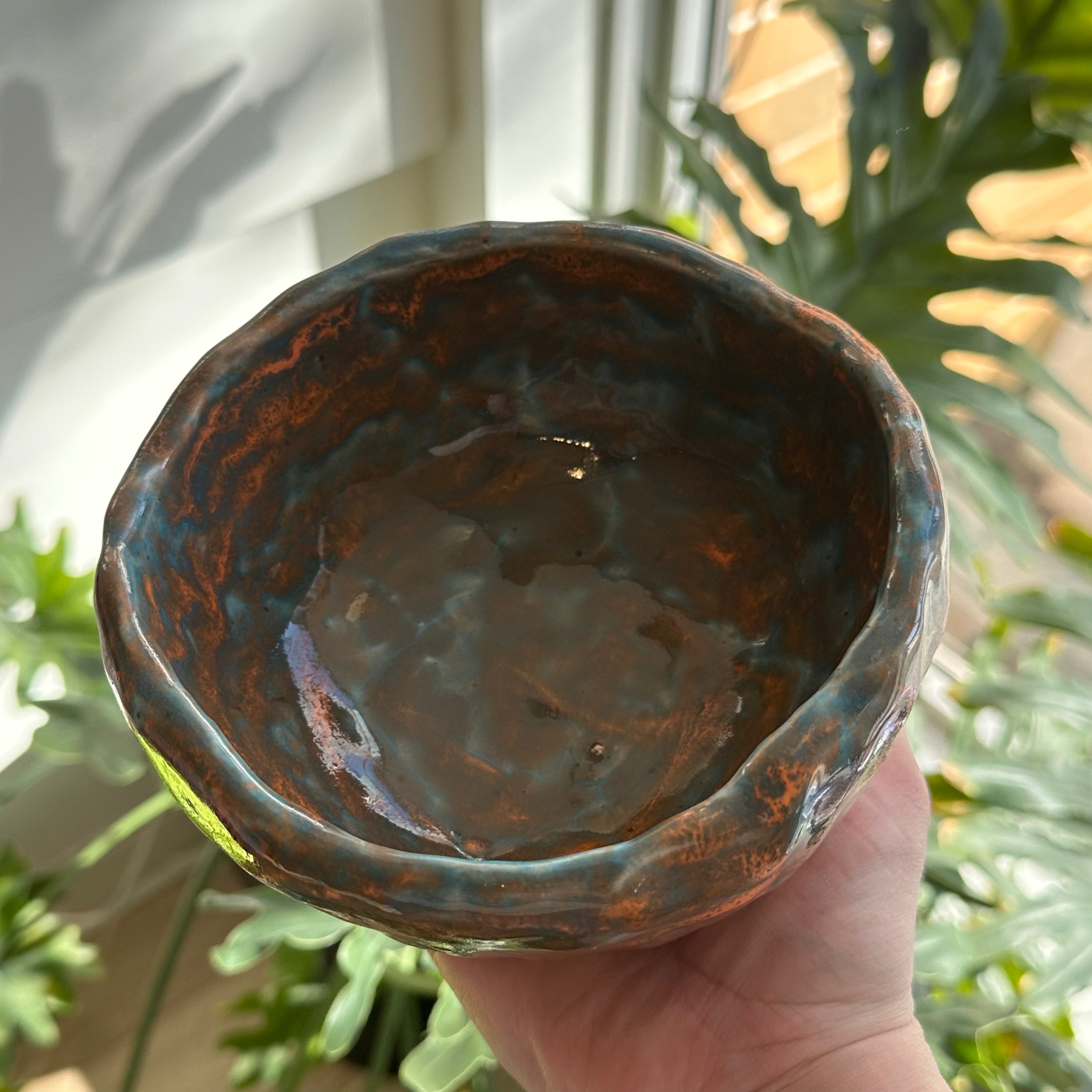 Vibrant Orange and Blue Large Ceramic Bowl - Perfect for Serving Salads, Snacks, and Decorating Your Kitchen or Dining Table