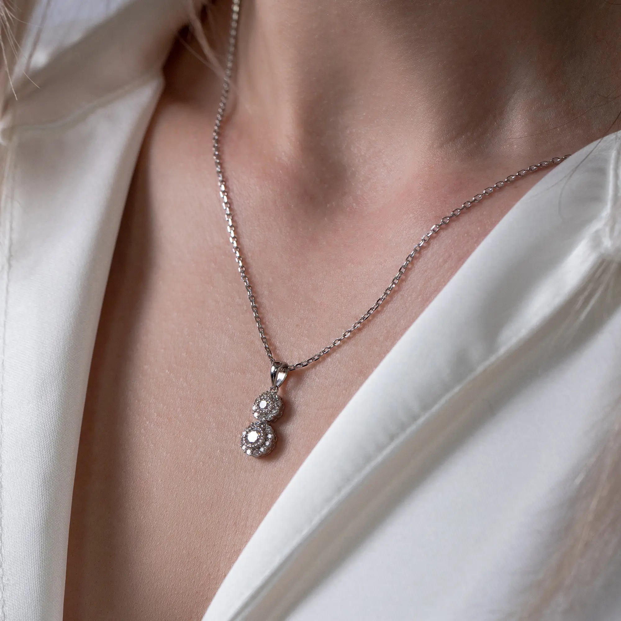 Elegant Cluster Necklace for Women - Dainty Layering Jewelry for Everyday Wear, Date Nights & Special Occasions