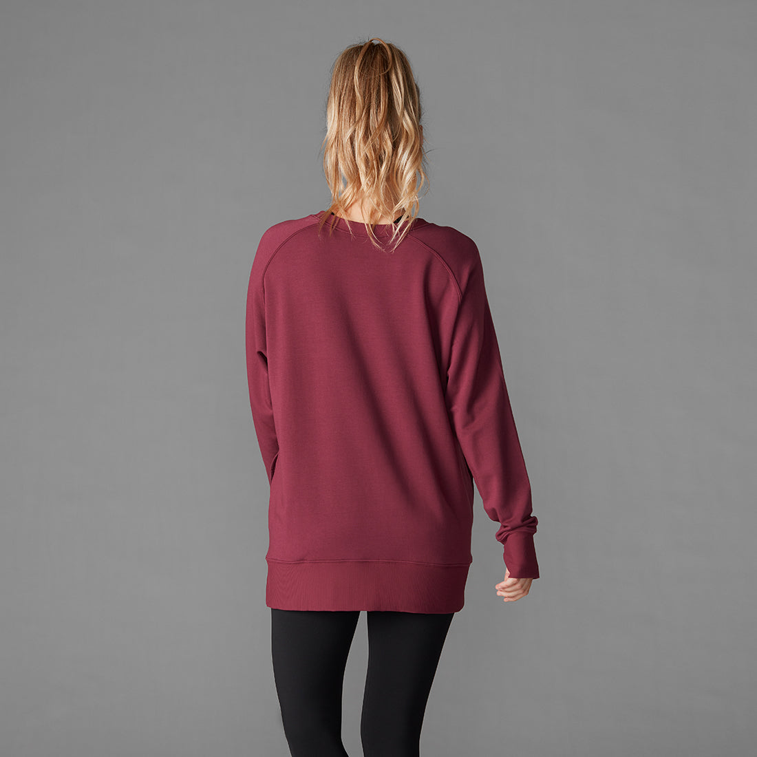 Tavi Noir Cozy Sweatshirt for Women - Soft Fleece Pullover Hoodie, Casual Loungewear for Fall & Winter - Perfect for Coffee Dates, Errands and Relaxing at Home