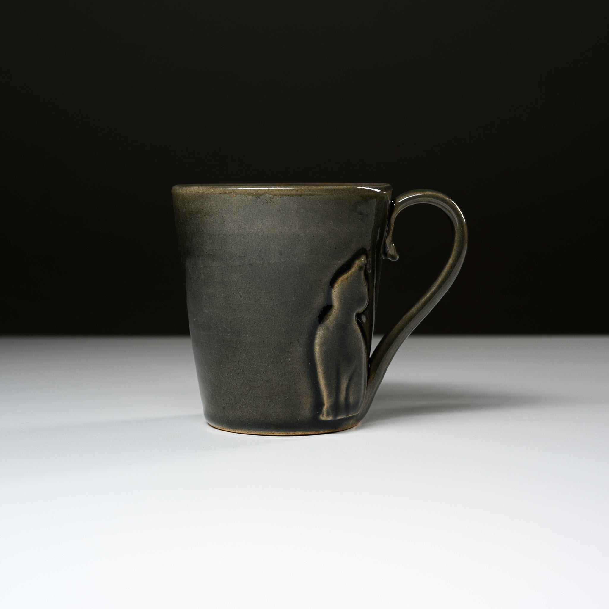Wakasama Kiln Cat Mug 240ml - Handcrafted Ceramic Tea Cup with Cute Cat Design in Olive Green & Grey - Perfect for Coffee, Tea & Home Decor
