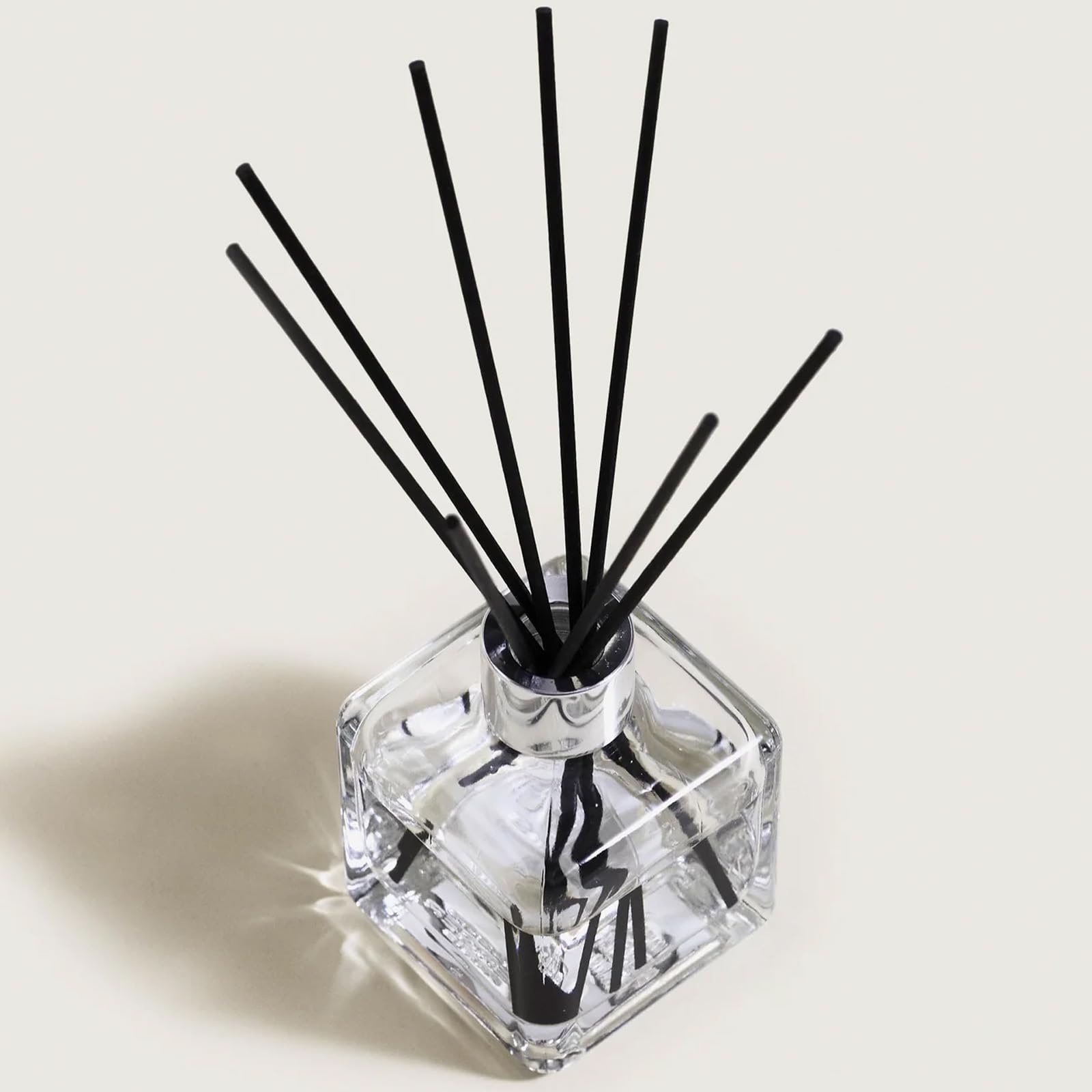 MAISON BERGER Precious Jasmine Scented Reed Diffuser - Long-Lasting Home Fragrance for Living Room, Bedroom & Bathroom - Aromatherapy Air Freshener with Natural Essential Oils