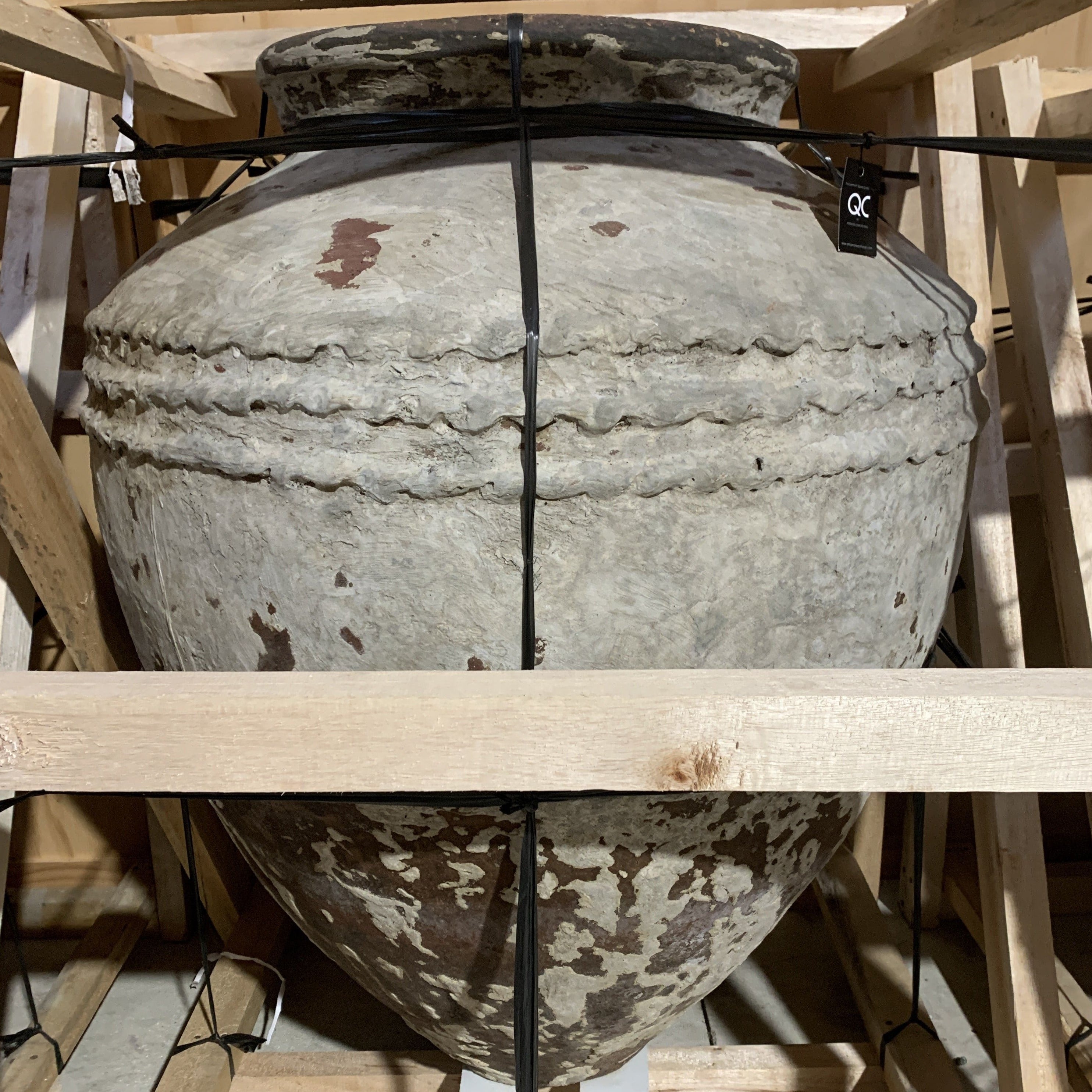 Textured Terracotta Flower Pot with Drainage Hole and Wooden Stand - Perfect for Indoor Plants, Succulents, and Home Decor
