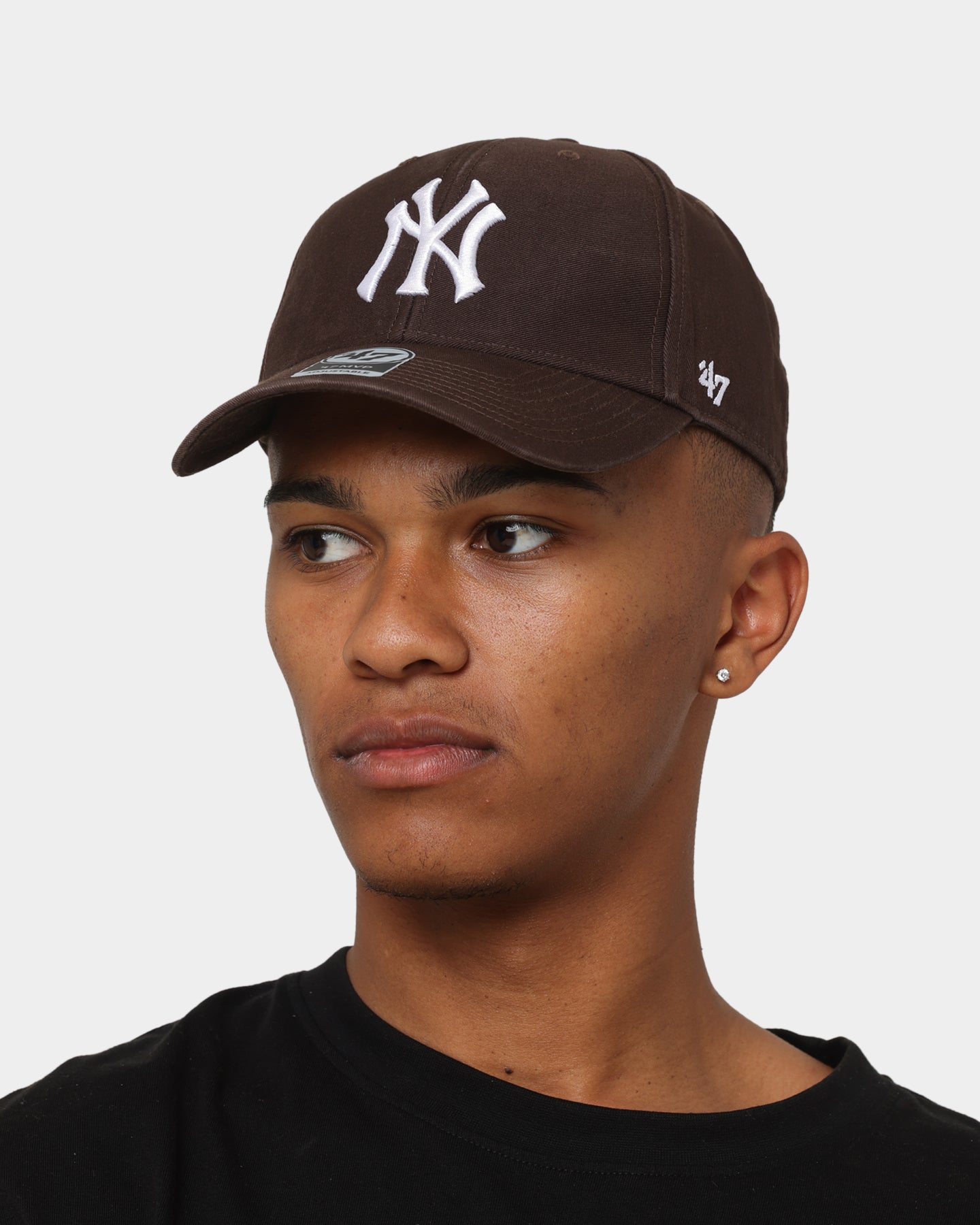 47 Brand New York Yankees Legend Strapback Brown Adjustable Hat - Official MLB Licensed Baseball Cap for Men & Women - Perfect for Games, Streetwear & Fan Collections