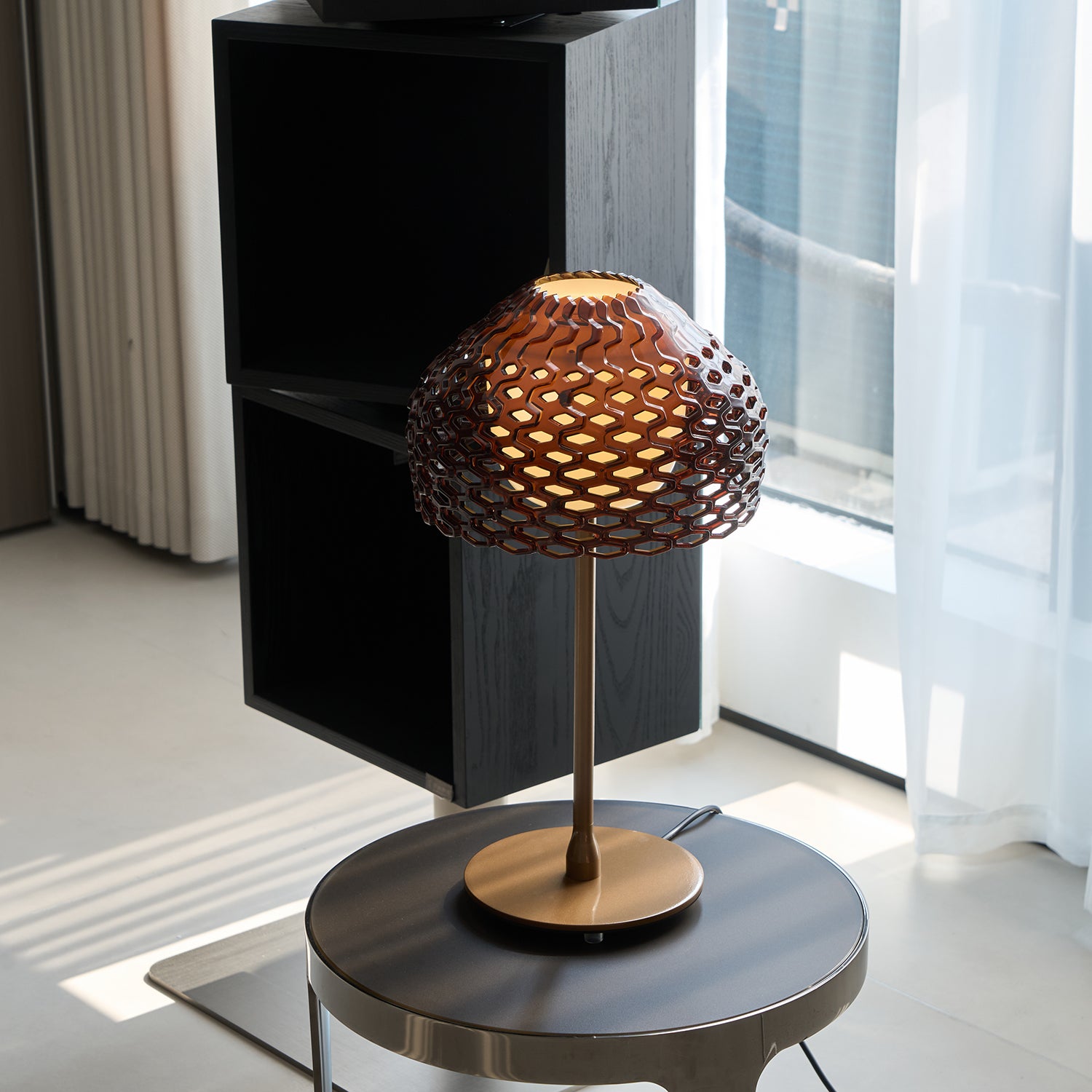 Stylish Armadillo Table Lamp - Modern Home & Office Decor Lighting for Bedroom, Living Room, and Study - Warm Ambient Light for Cozy Spaces