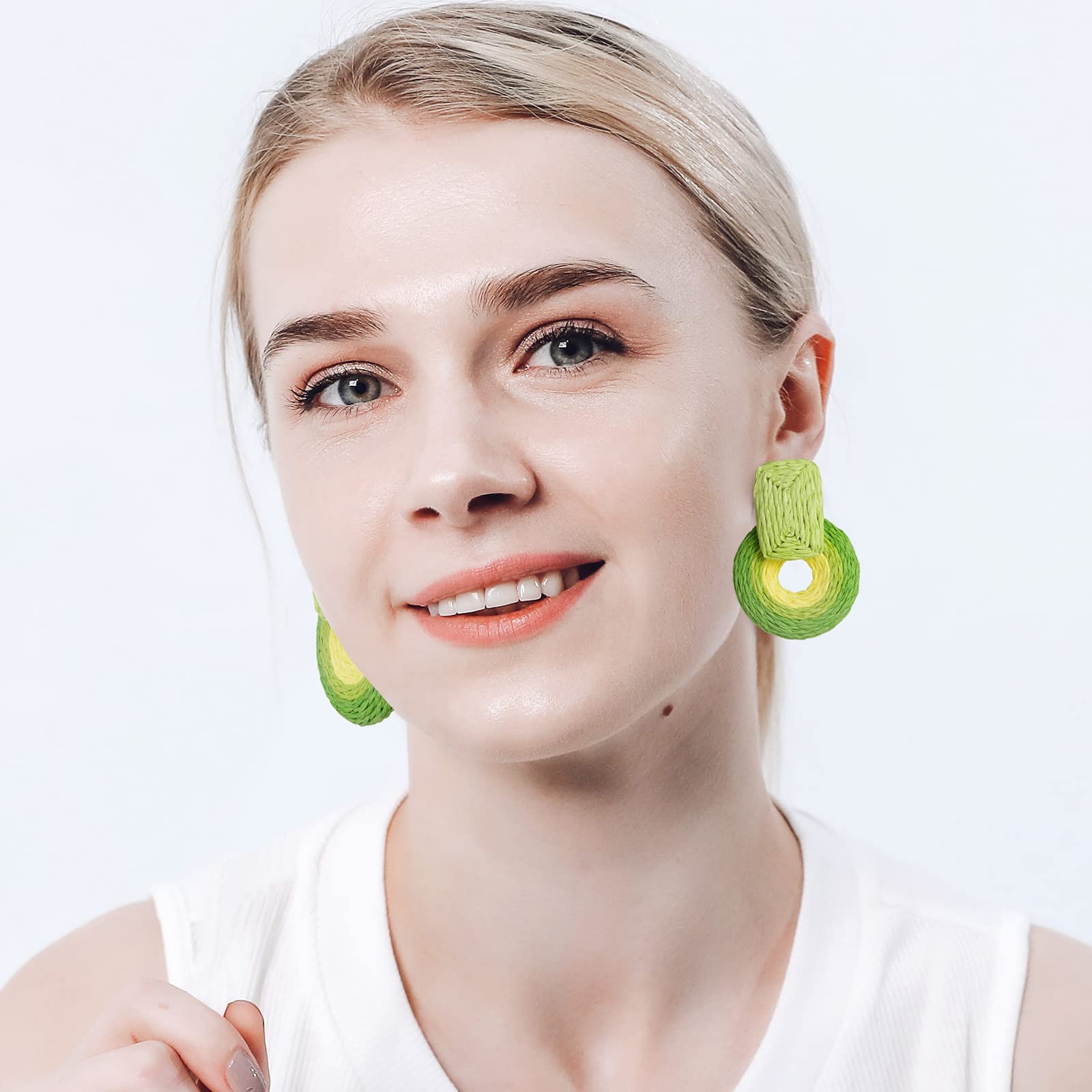 Boho Raffia Round Drop Dangle Earrings - Handmade Rattan Straw Statement Jewelry for Women & Girls | Perfect for Summer Festivals, Beach Vacations & Boho Chic Outfits