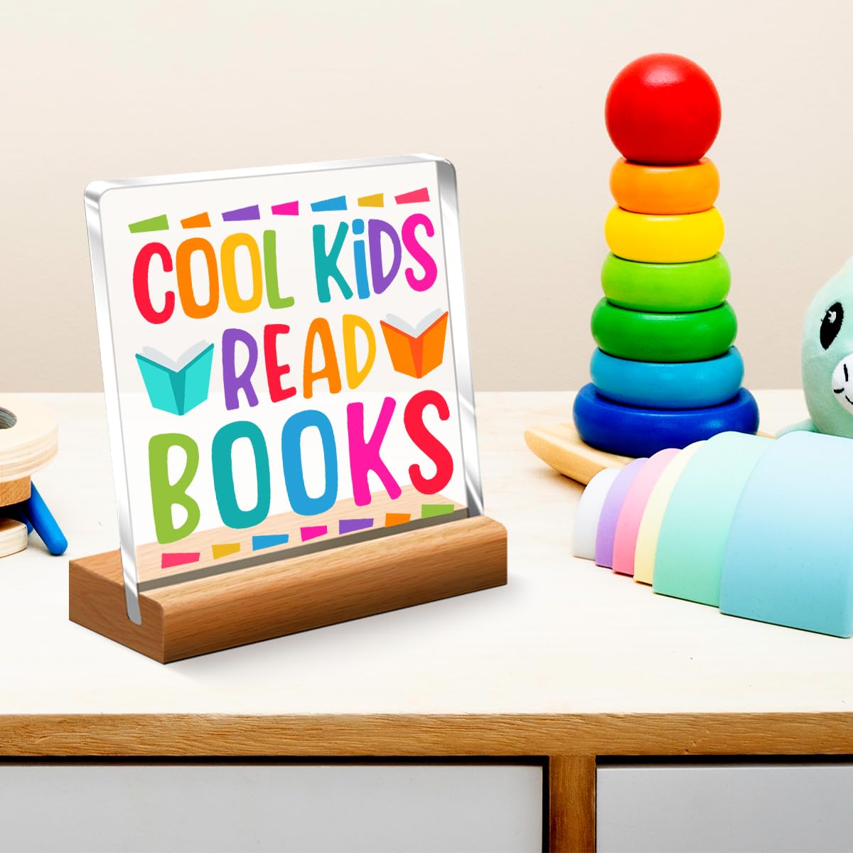 Cool Kids Read Books Acrylic Plaque - Inspirational Desk Decor for Children, Perfect Gift for Young Book Lovers (Boys & Girls), Classroom & Library Reading Sign, Nursery Shelf Decoration - Ideal for Bedrooms, Study Areas & Book-Themed Rooms A330