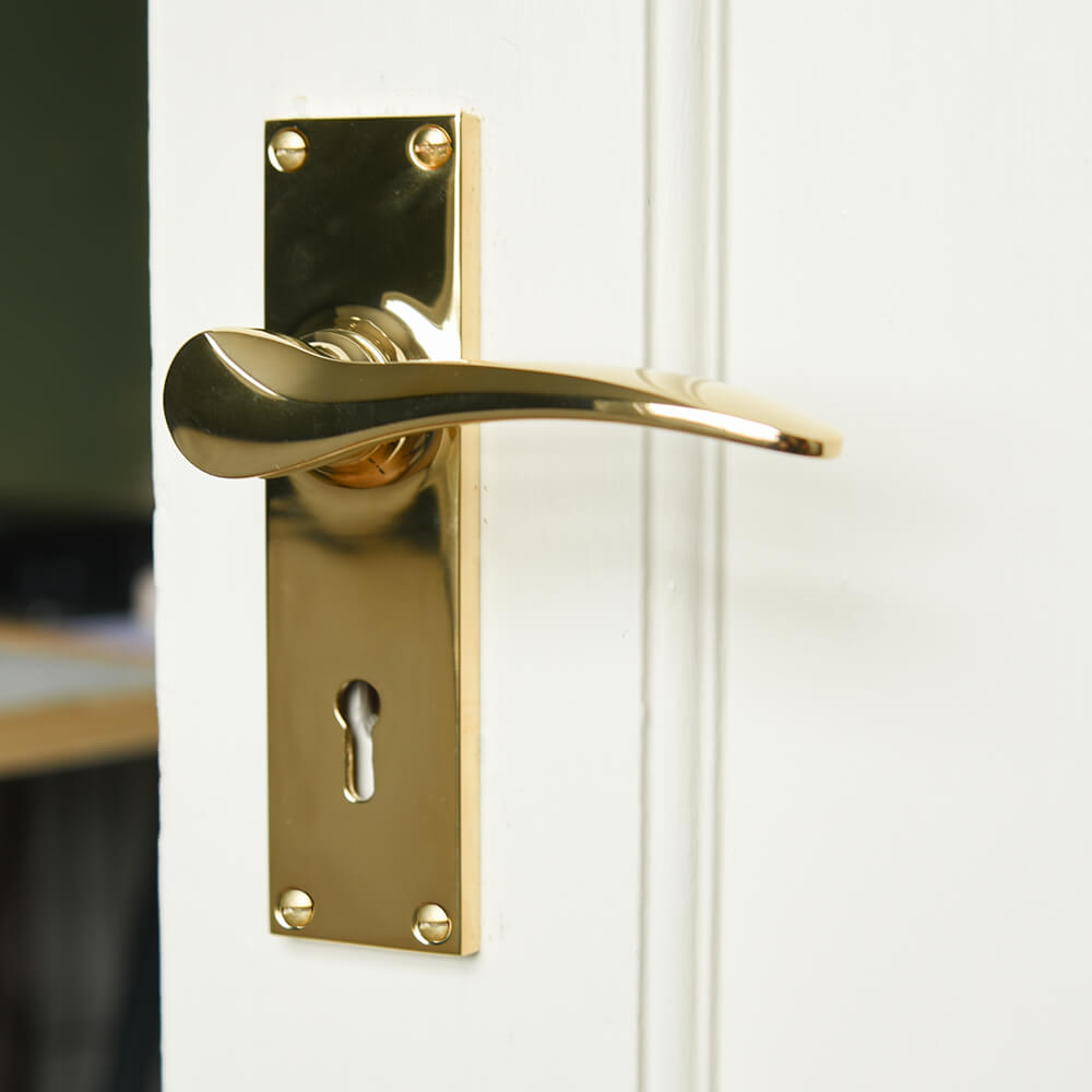 Polished Brass Penwerris Lever Lock Door Handles - Premium Interior Door Hardware for Home & Office - Perfect for Bedrooms, Bathrooms and Entry Doors