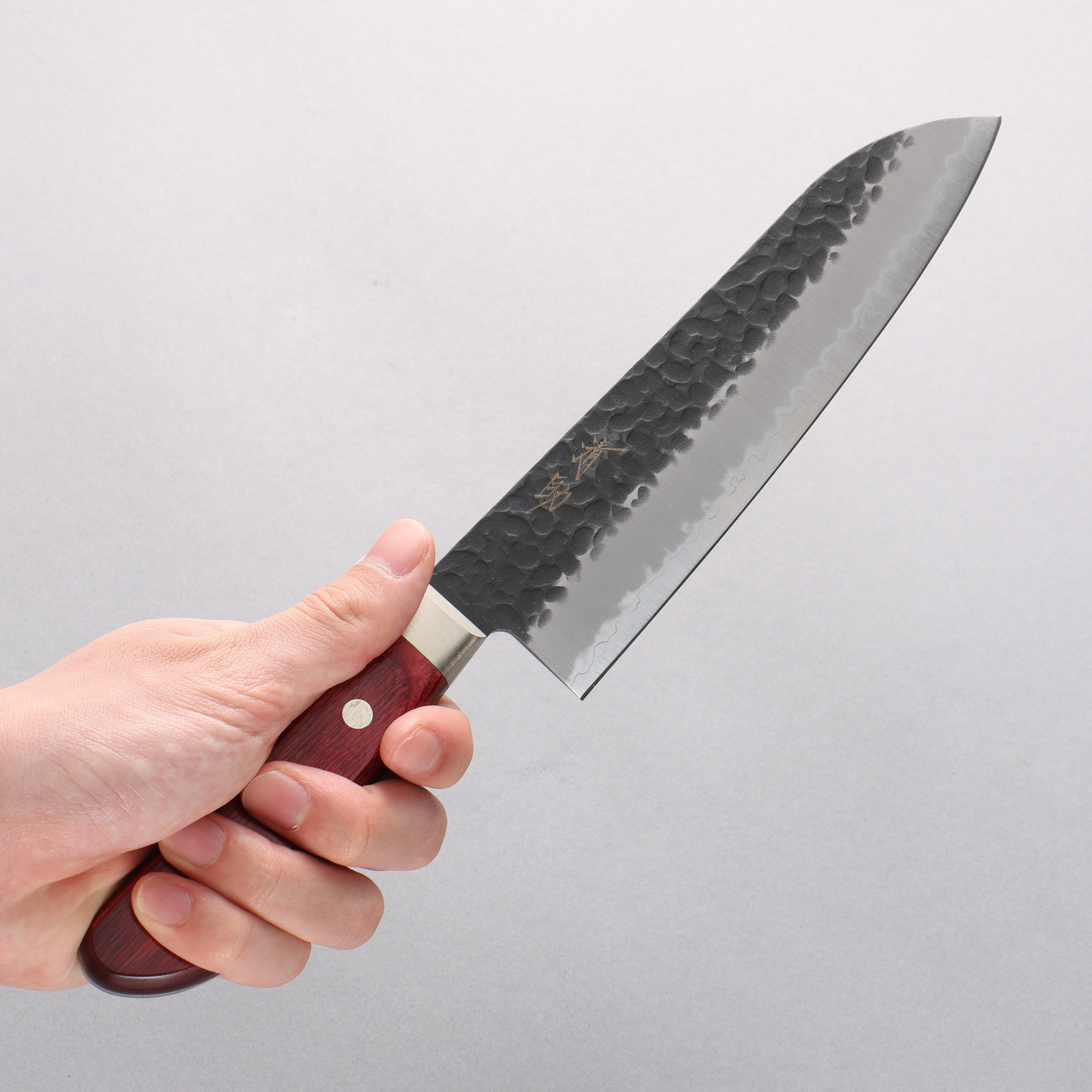 Seisuke Kurobeni Blue Super Hammered Kurouchi Santoku Knife 185mm with Red Pakka Wood Handle - Premium Japanese Kitchen Knife for Slicing, Dicing & Chopping Vegetables, Meat & Fish