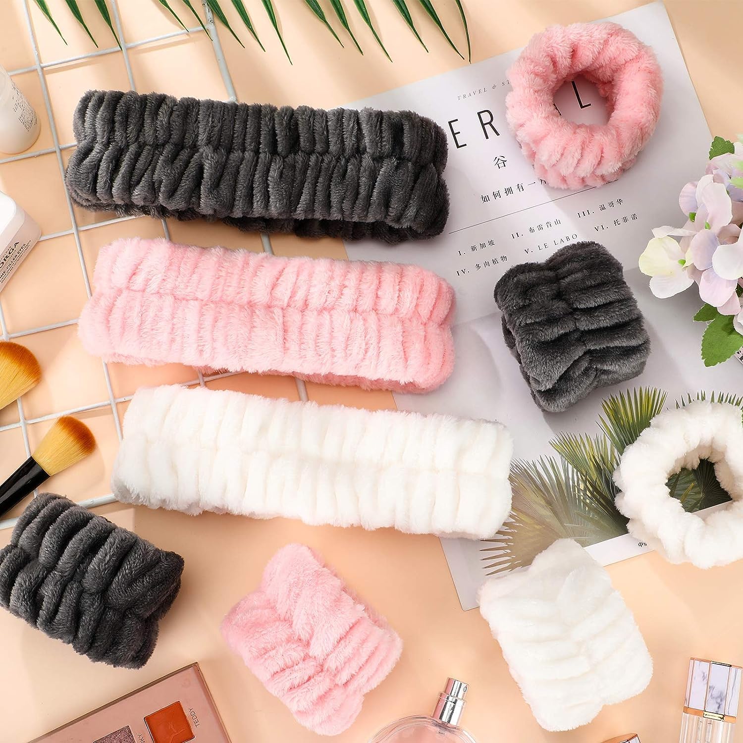 **Diversa Women's Elastic Headbands for Washing Face & Spa - Soft Makeup Headband, Non-Slip Hair Accessories (Multicolor, Pack of 2) - Perfect for Skincare, Yoga & Relaxation**