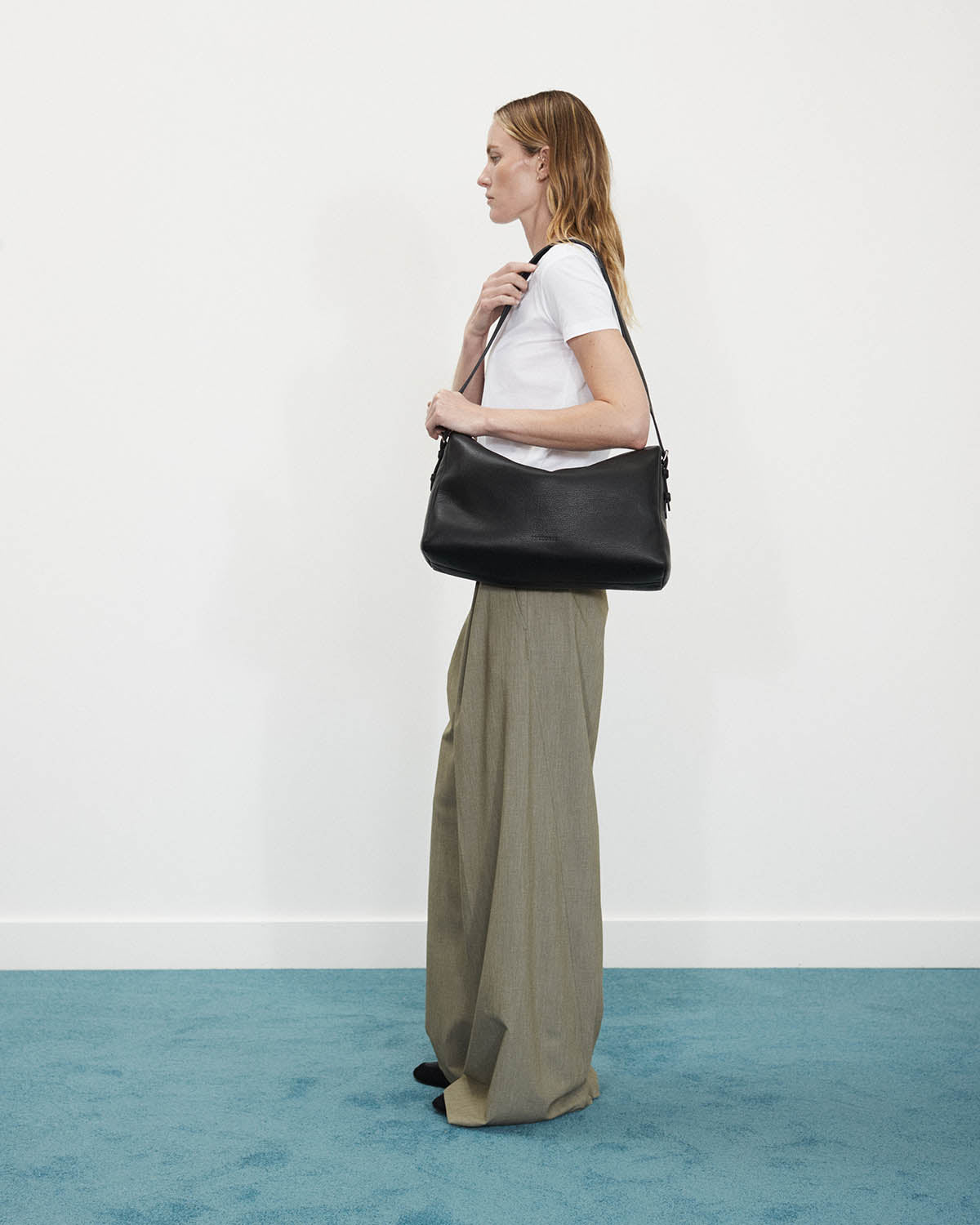 Lottie Handbag for Women - Stylish Black Leather Purse for Work, Travel & Everyday Use | Trendy Shoulder Bag & Crossbody Bag