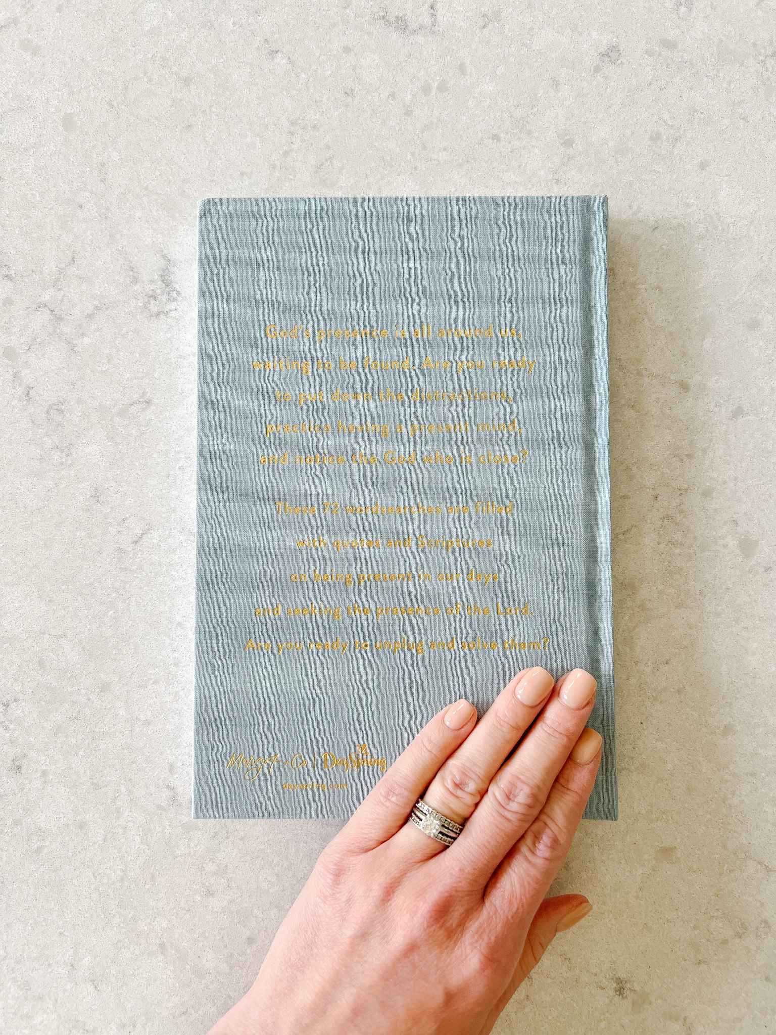 The Wordsearch Book: Presence - Fun & Challenging Word Search Puzzles for Adults & Kids - Perfect for Travel, Gifts & Relaxation