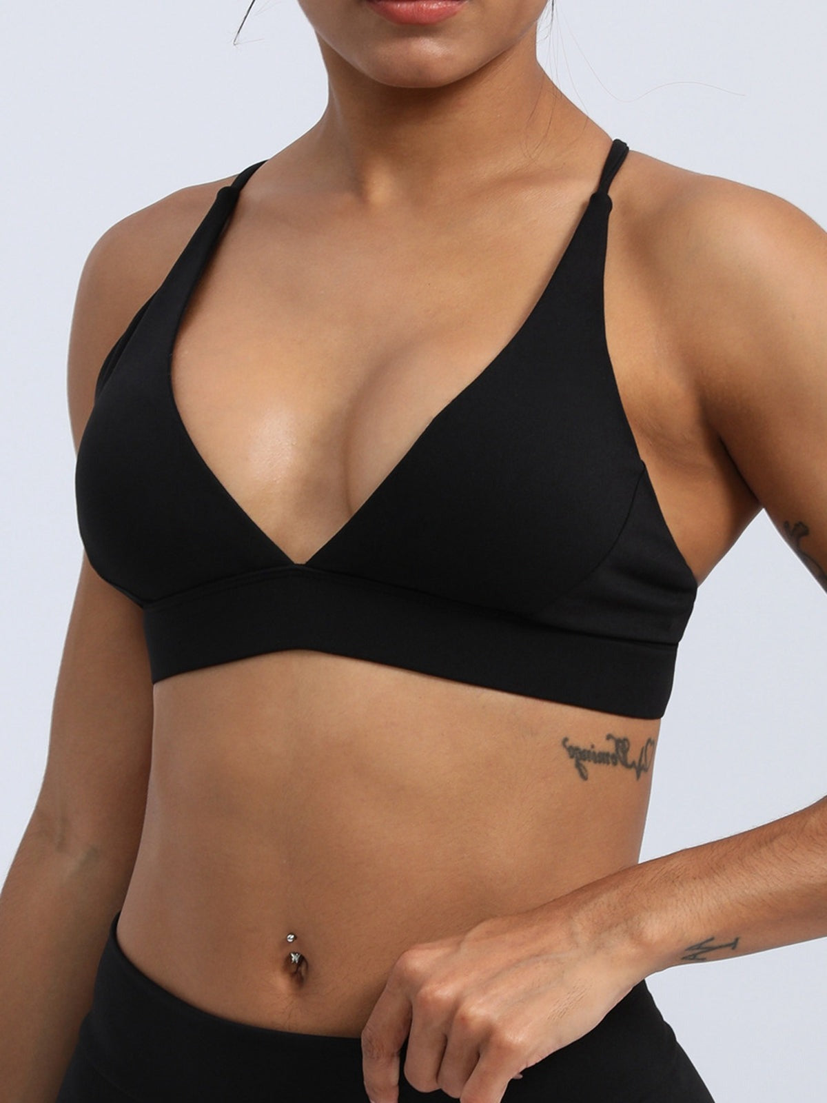 ZASUWA Women's Super Deep V Cross Back Sports Bras - High Support Workout, Yoga & Running - Sexy & Comfortable for Active Lifestyles