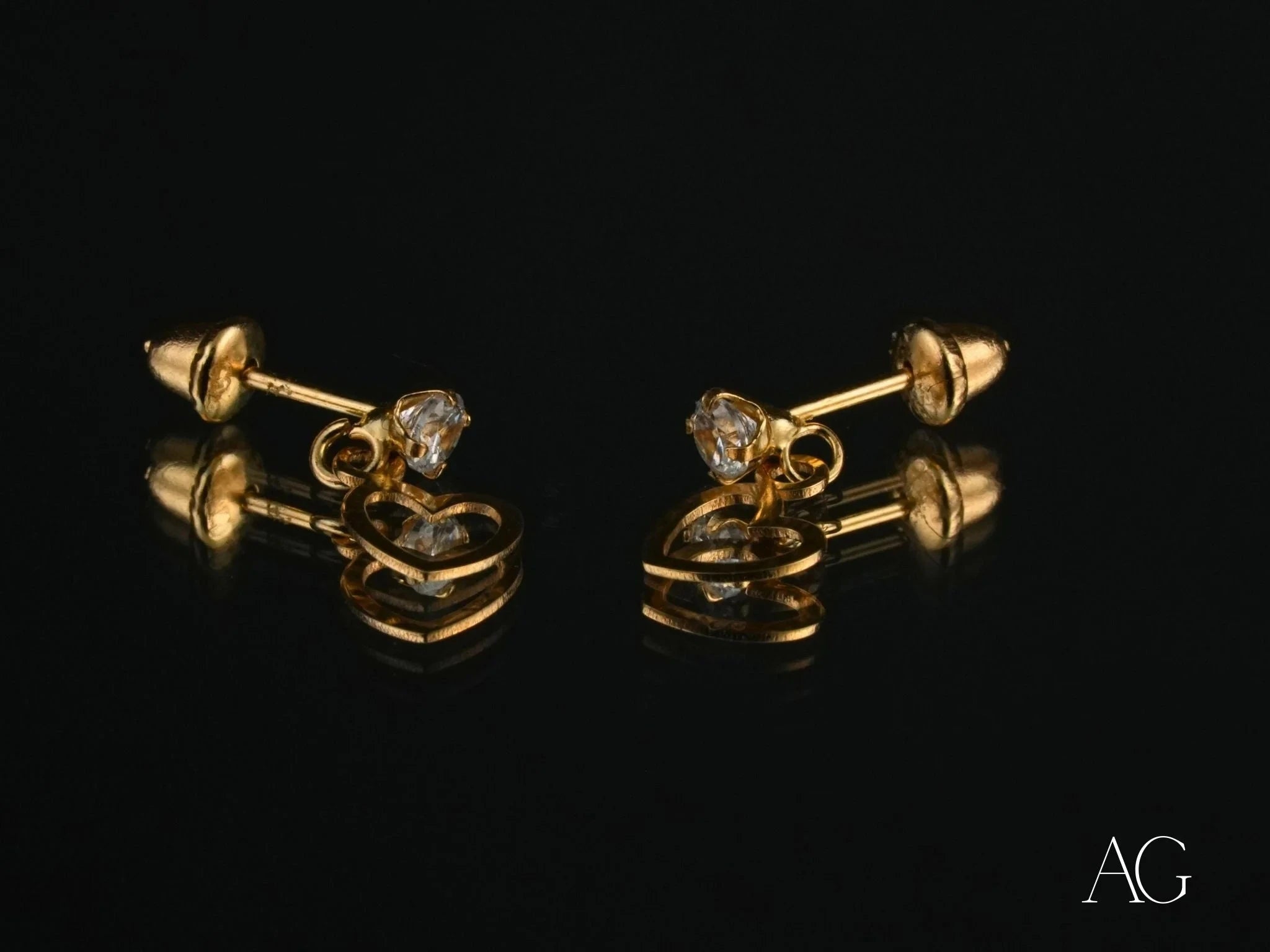 18k Gold CZ Heart Drop Earrings for Women - Elegant Cubic Zirconia Dangle Earrings - Perfect Gift for Valentine's Day, Anniversary & Special Occasions