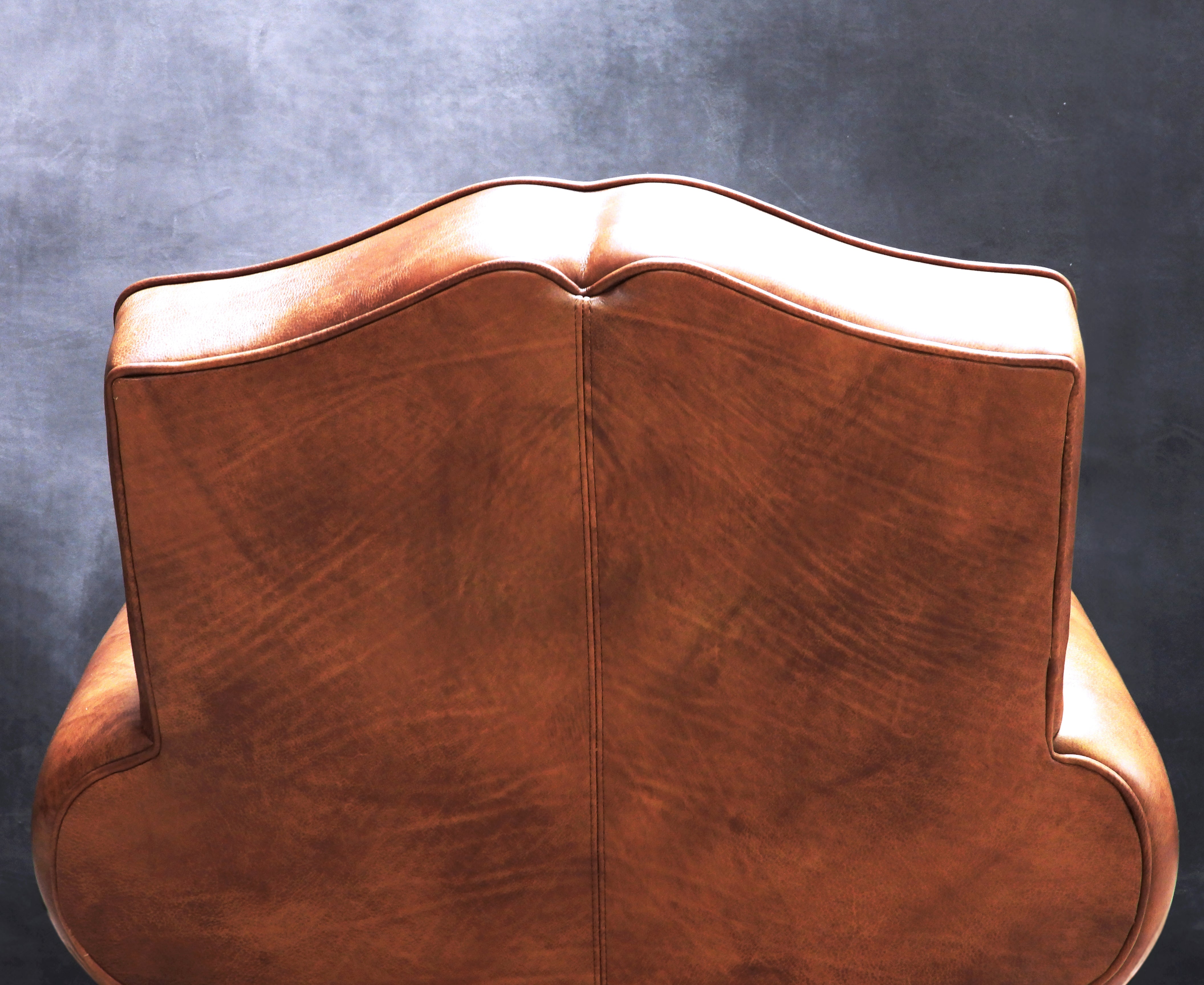 Premium Moustache Leather Cigar Swivel Chair - Stylish Office & Lounge Recliner for Home & Commercial Use