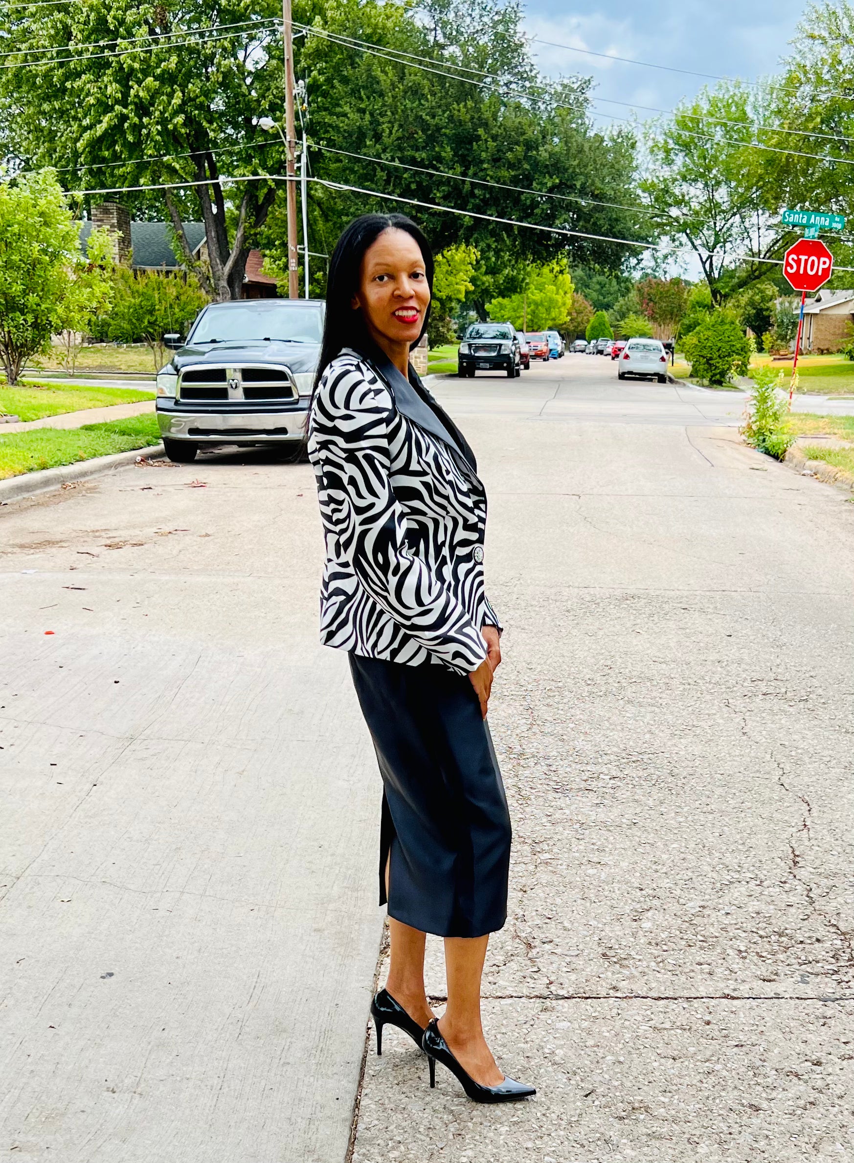 Lily & Taylor 4713 - Premium Women's Fashion Accessories for Everyday Wear | Perfect for Office, Parties & Casual Outfits