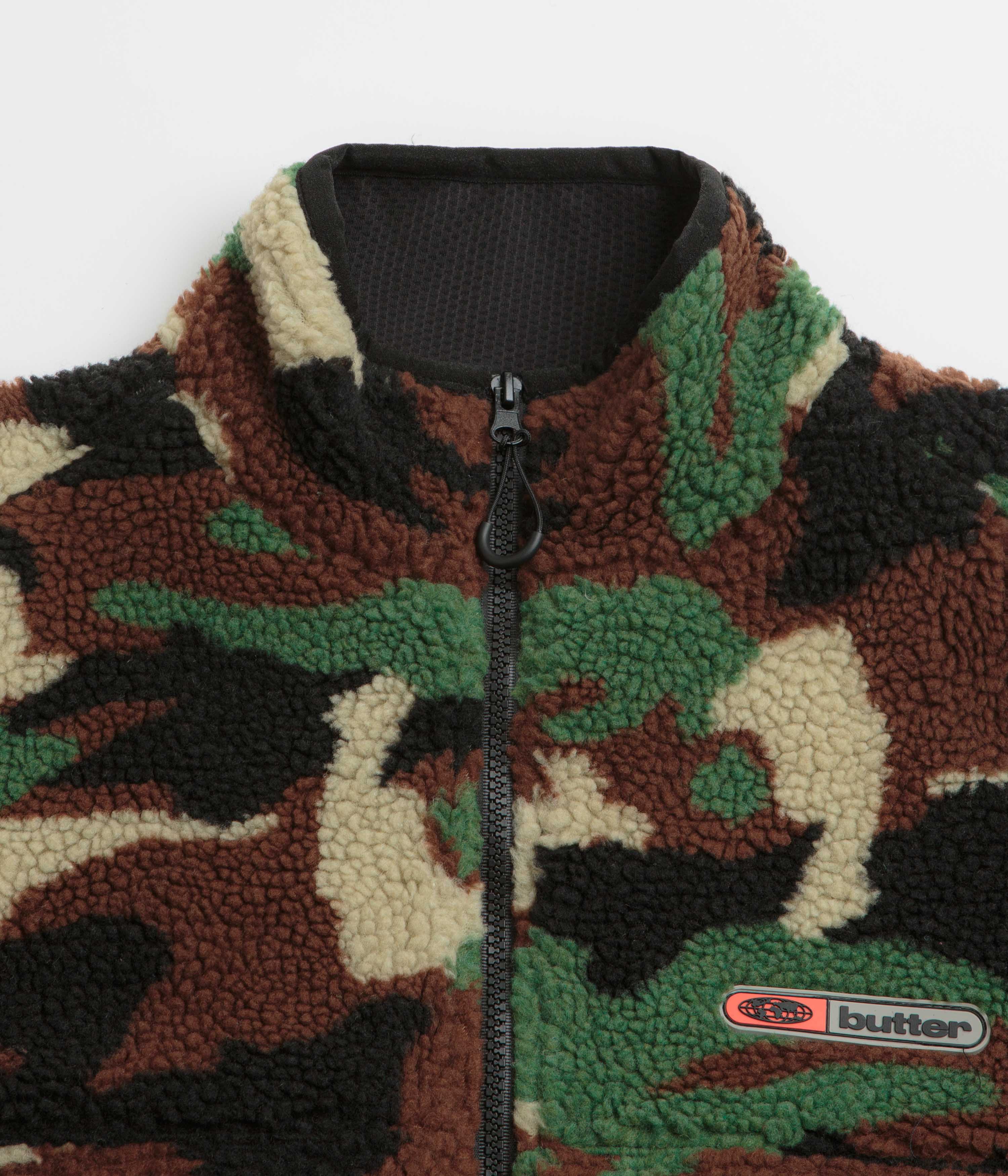Butter Goods Camo Sherpa Jacket - Forest Green Winter Coat for Men & Women | Warm Fleece-Lined Outdoor Jacket for Hiking, Camping & Streetwear Fashion