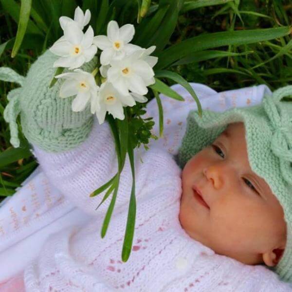 Baby Mittens for Newborns - Soft & Breathable Infant Hand Covers to Prevent Scratching - Perfect for Sleeping, Travel & Cold Weather Protection