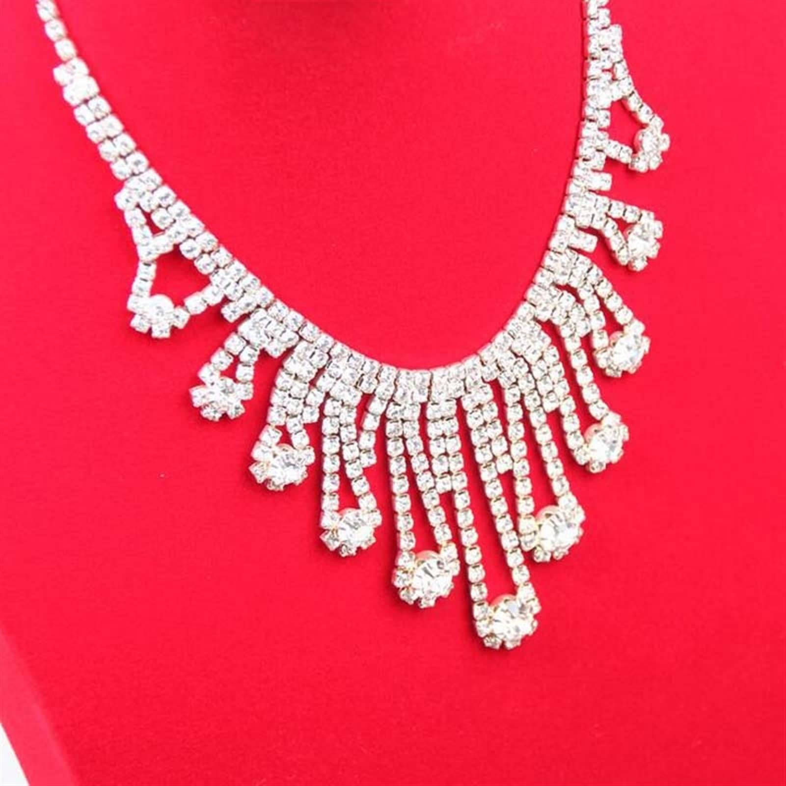 Jewelry Hanger Necklace Display Stand - 20cm Mannequin Bust Organizer for Necklaces, Pendants & Chains | Perfect for Jewelry Stores, Boutique Displays & Home Organization