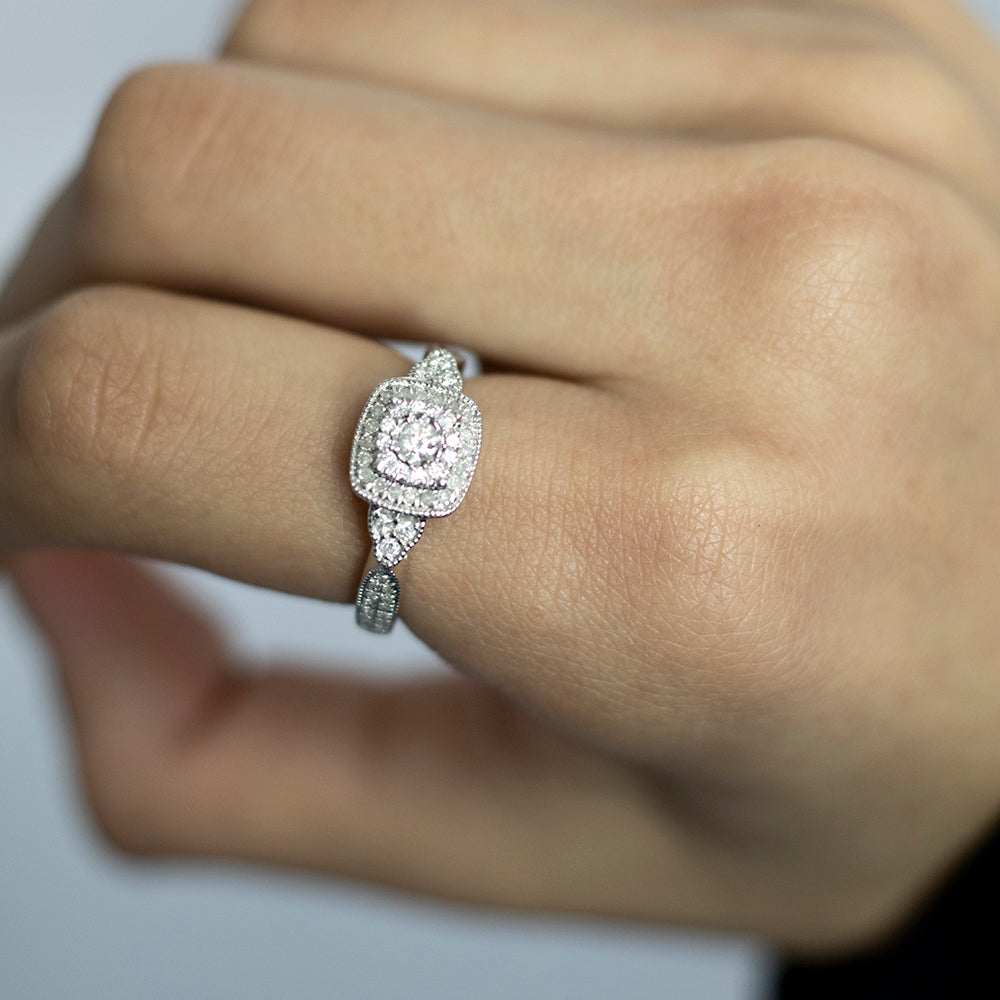 9ct White Gold Diamond Ring - 1/3 Carat Solitaire Engagement Ring for Women, Perfect for Proposals, Anniversaries & Special Occasions