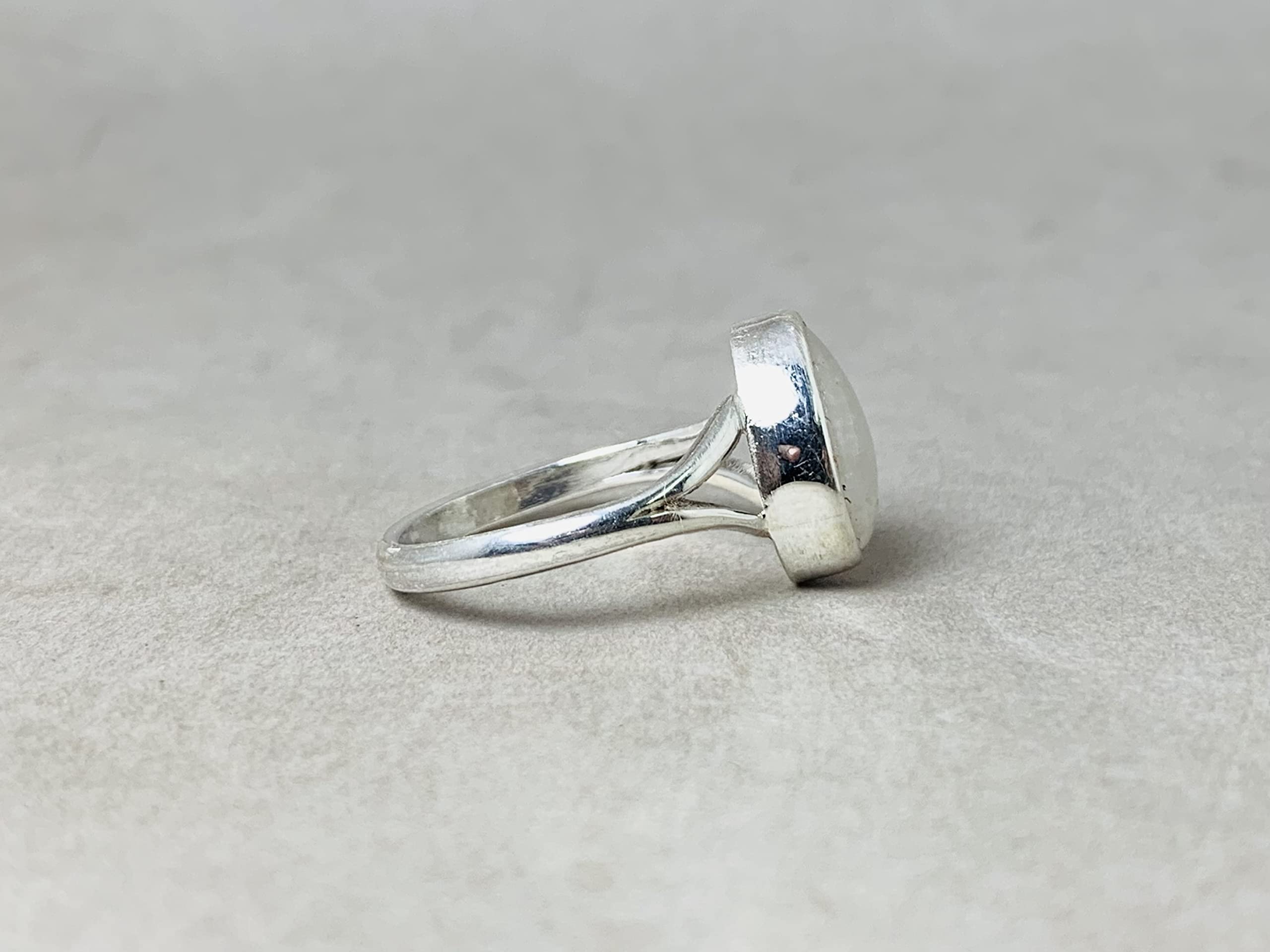 925 Sterling Silver Rainbow Moonstone Ring – Handmade Pear Cut Blue Fire Moonstone Jewelry for Women, Everyday Wear & Gift Giving (Size E 1/2) | Perfect for Weddings, Anniversaries & Boho Fashion