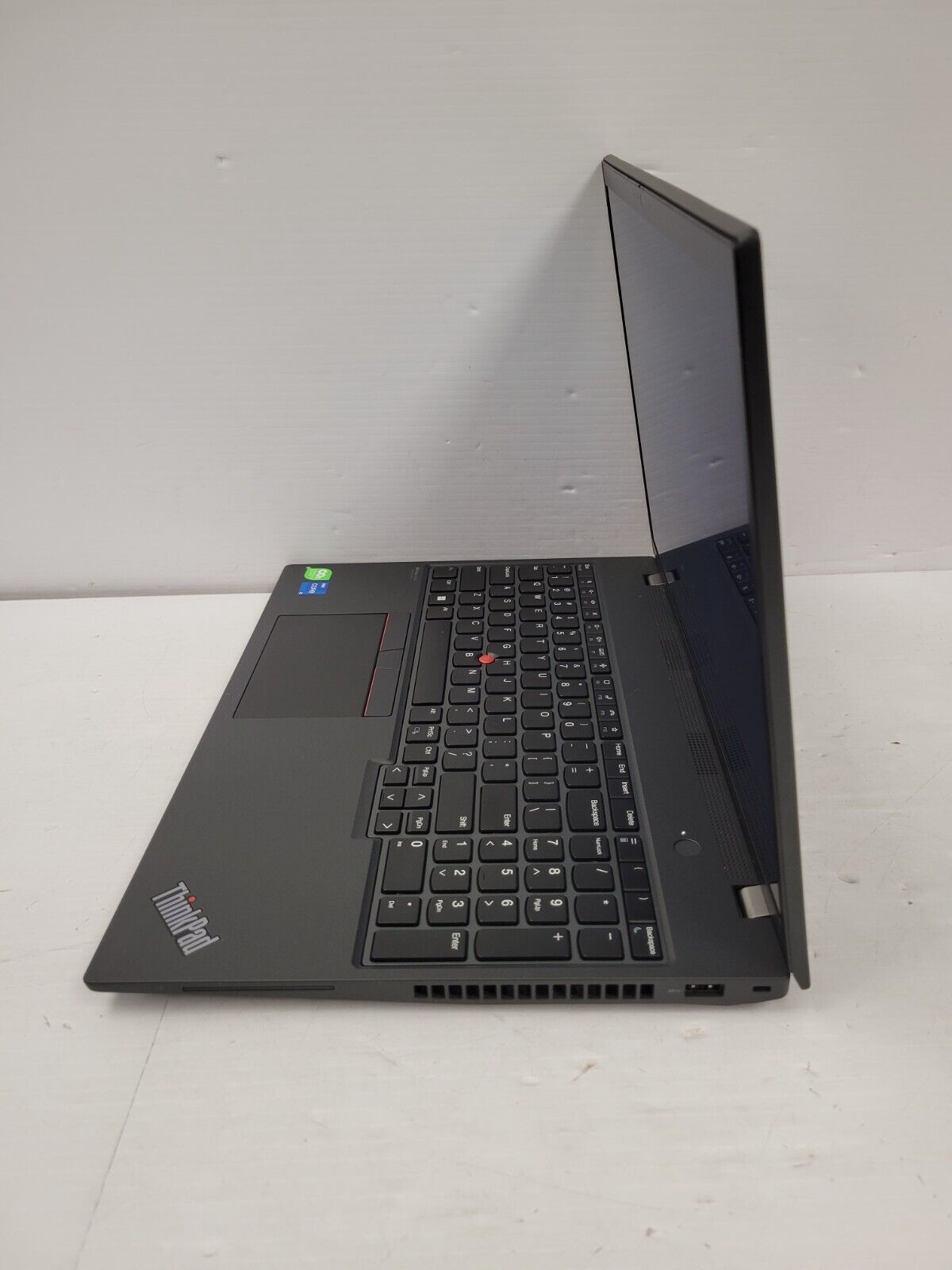 Lenovo 21BUSITQ00 Business Laptop - Lightweight & Powerful for Work, Travel & Remote Office Use