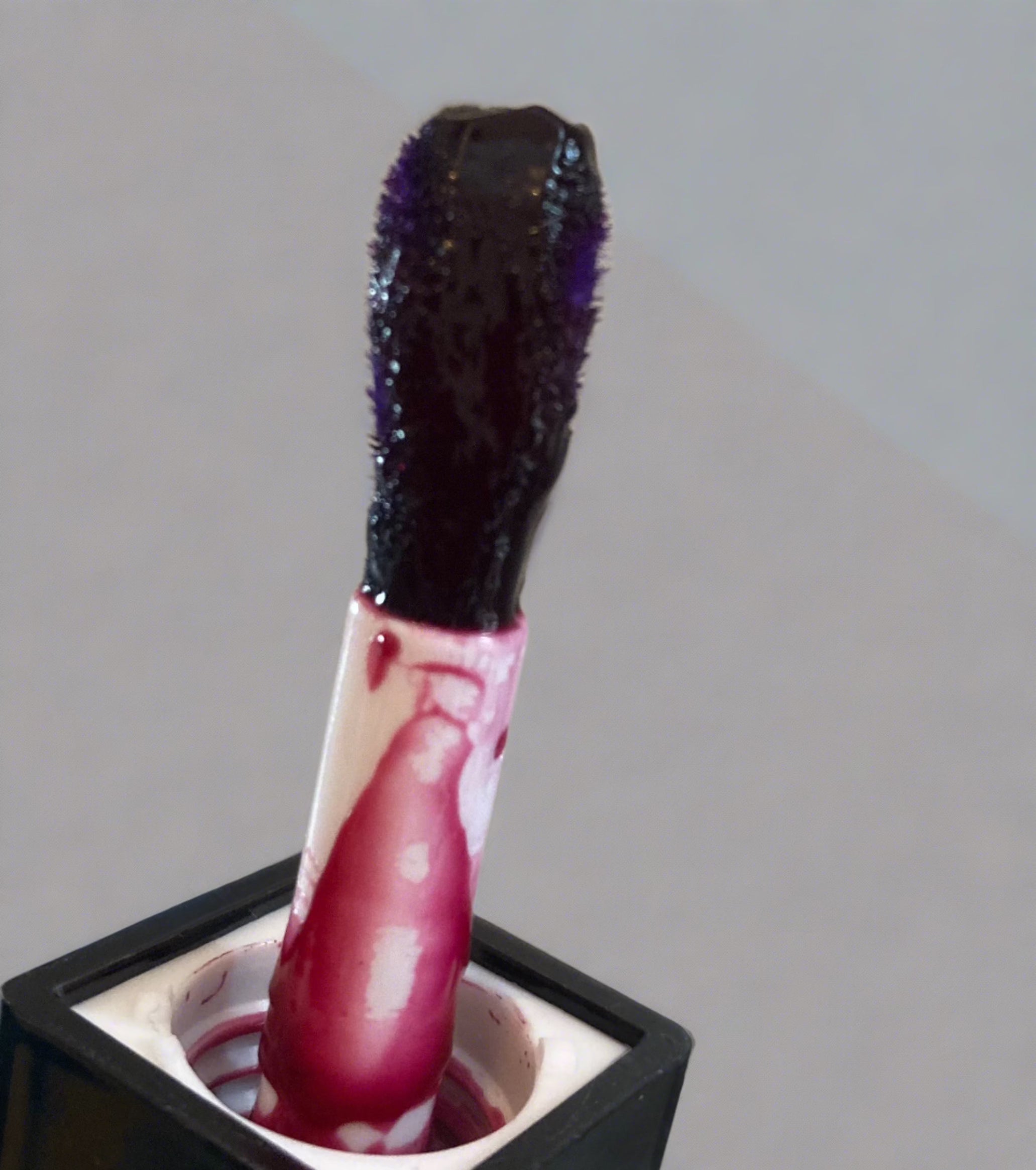 Essence Lip Stain in La Lune - Long Lasting Matte Liquid Lipstick for Everyday Wear | Perfect for Work, Date Night & Special Occasions