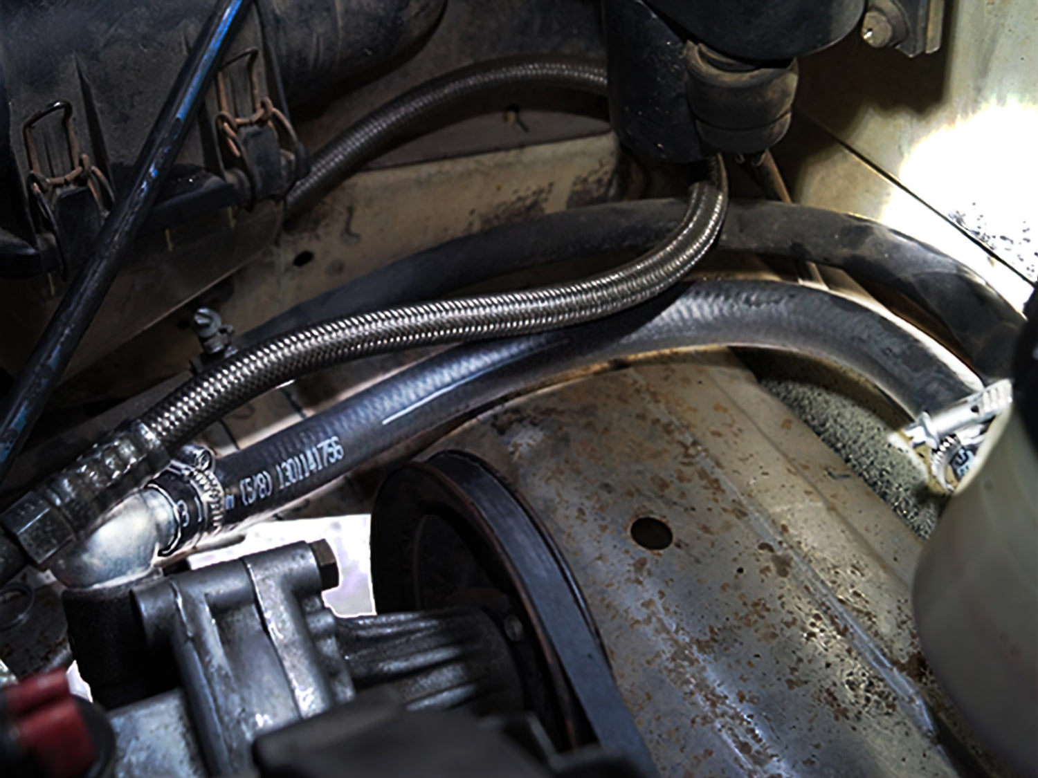 High-Quality Low Pressure Power Steering Hose Kit - Compatible with Multiple Car Models - Durable & Leak-Proof for Smooth Steering Performance - Perfect for Daily Commuting, Off-Roading & Vehicle Maintenance