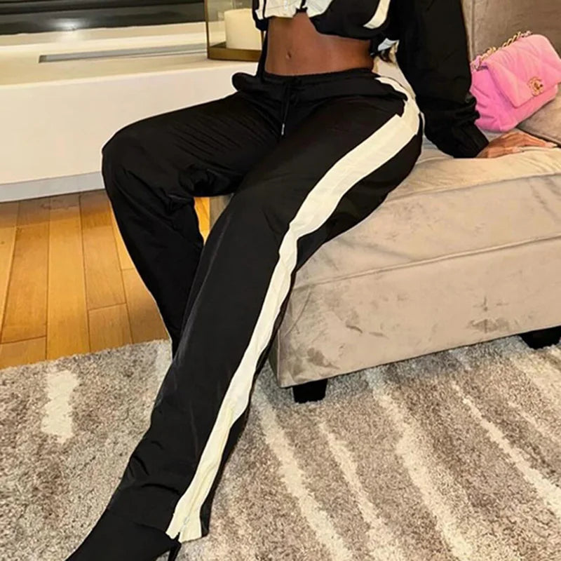 BIIKPIIK Women's Contrast Color Tracksuit Set - Sporty Fitness Fashion Two Piece Outfit with Jacket & Pants for Jogging, Gym Workouts & Street Style