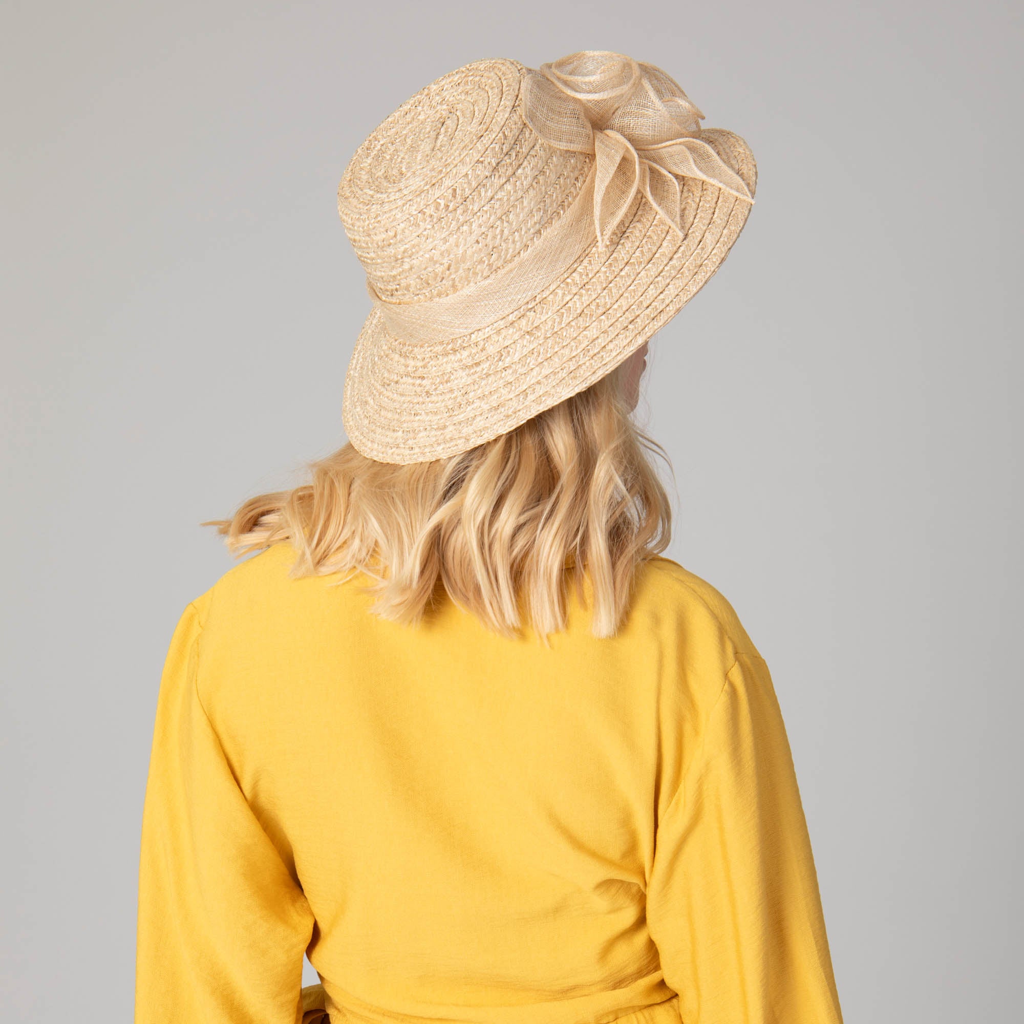 Stylish Women's Abaca Sun Hat for Summer - Elegant Wide Brim Beach Hat for Outdoor, Travel & Vacation