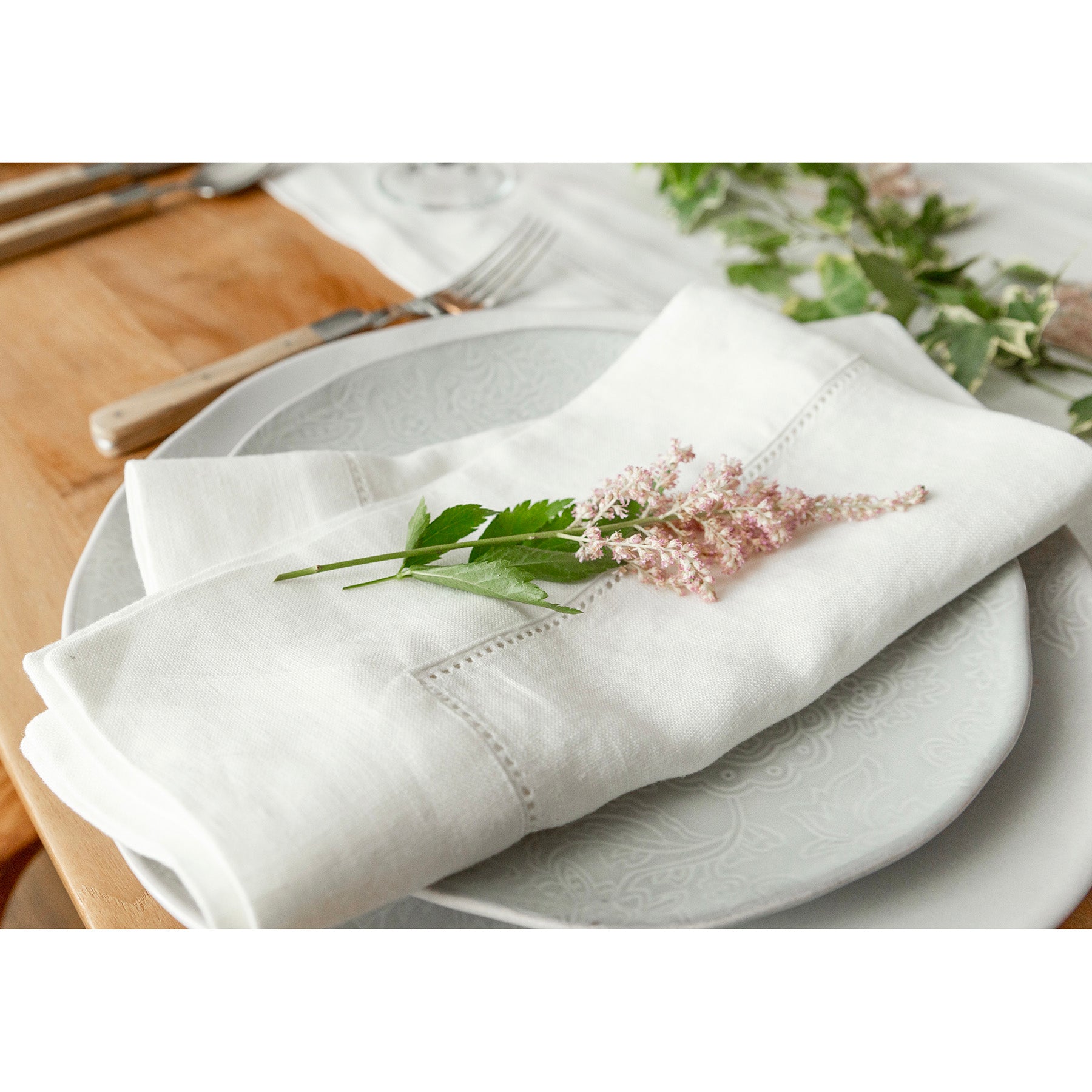 Premium Heavyweight Hemstitch Linen Napkins - Set of 4 - Elegant Dinner Party & Formal Dining Table Decor