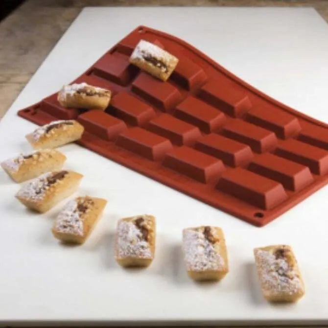 Non-Stick Orange Baking Pan 20-Inch Rectangle - Perfect for Cakes, Brownies, and Sheet Pan Meals