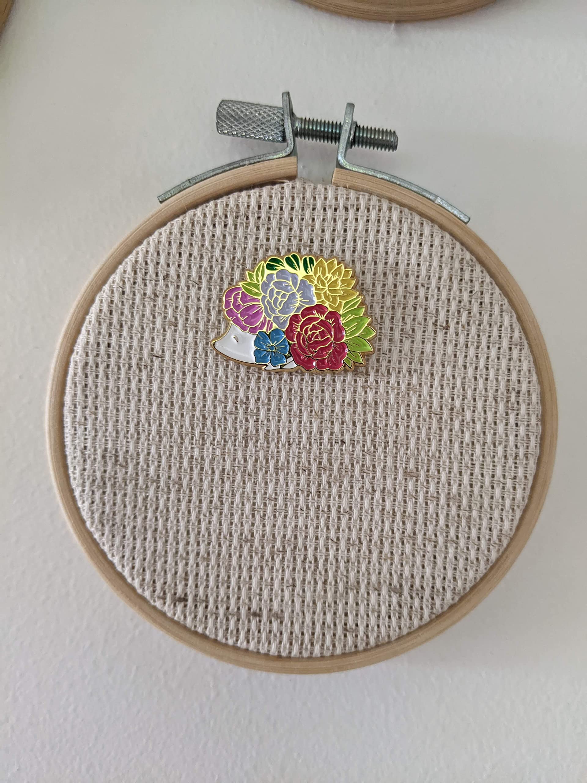 Floral Hedgehog Needle Minder for Cross Stitch & Embroidery - Secure Your Needles While Crafting, Perfect for DIY Projects and Handmade Gifts