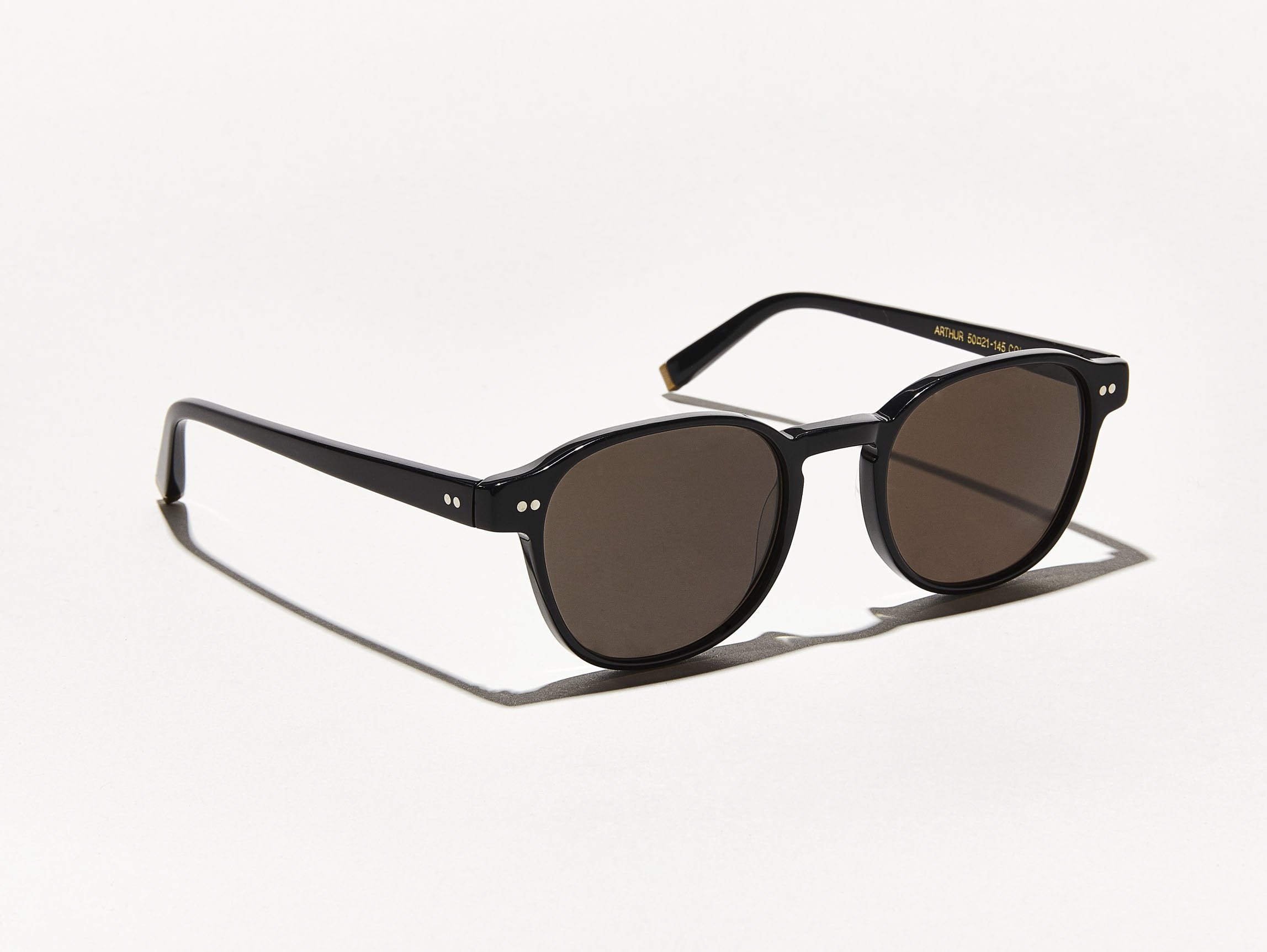 Arthur Sun - Premium Men's Sunglasses for Outdoor Activities, Sports & Driving - UV Protection & Polarized Lenses - Stylish & Durable Shades for Hiking, Running, Beach & Everyday Wear