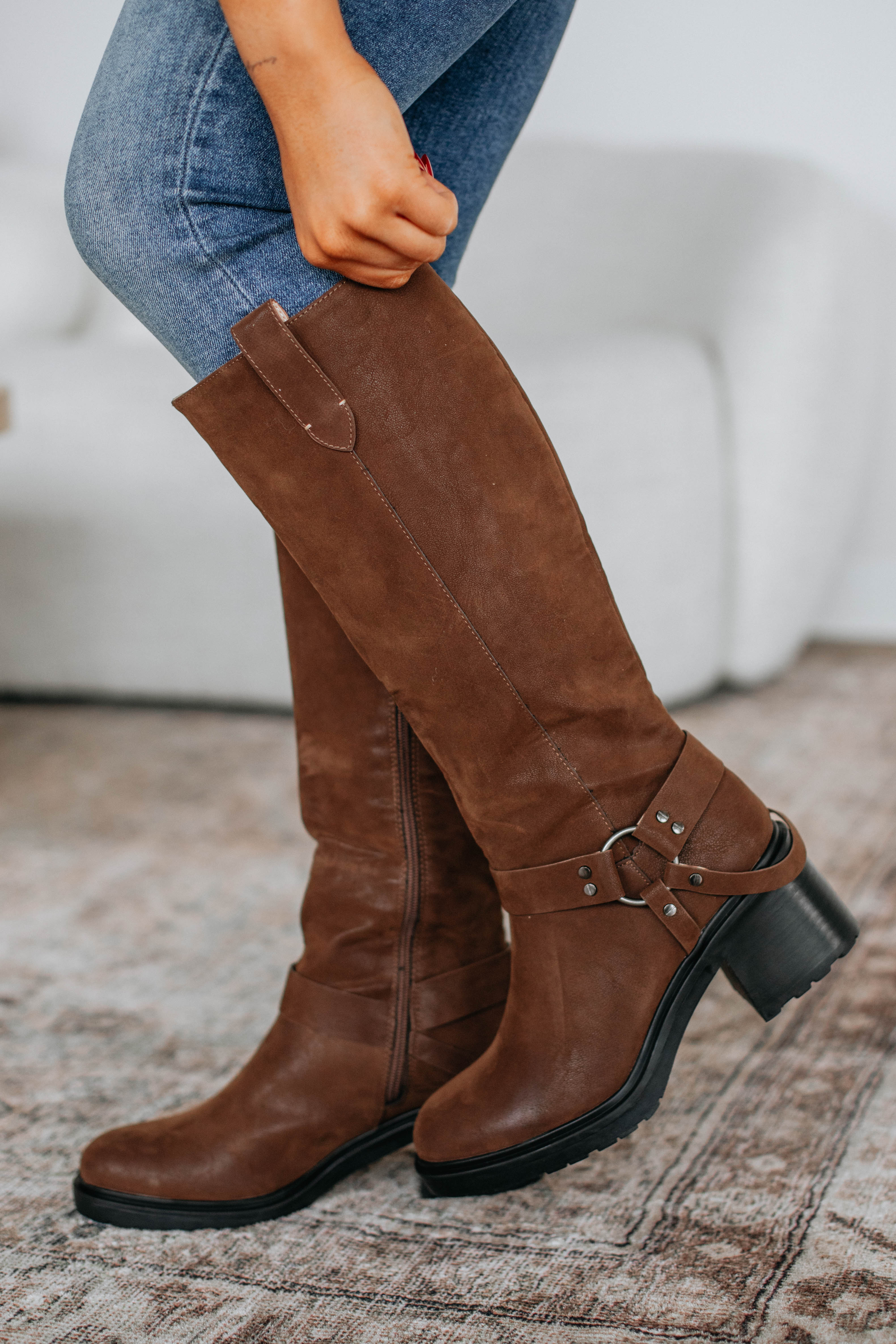 Stylish Women's Ankle Boots for Coffee Lovers - Perfect for Casual Outings & Coffee Dates
