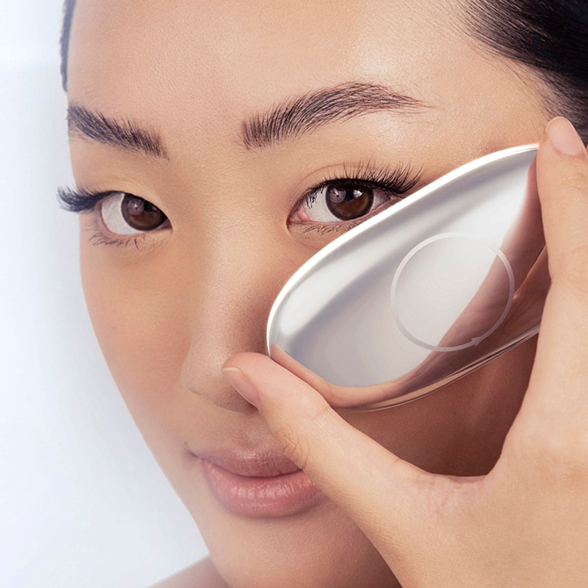 ZIIP HALO Complete Gift Set - Premium Skincare Device with Nano Current Technology for Anti-Aging & Facial Lifting | Perfect for Home Spa, Self-Care Routine & Luxury Gifts