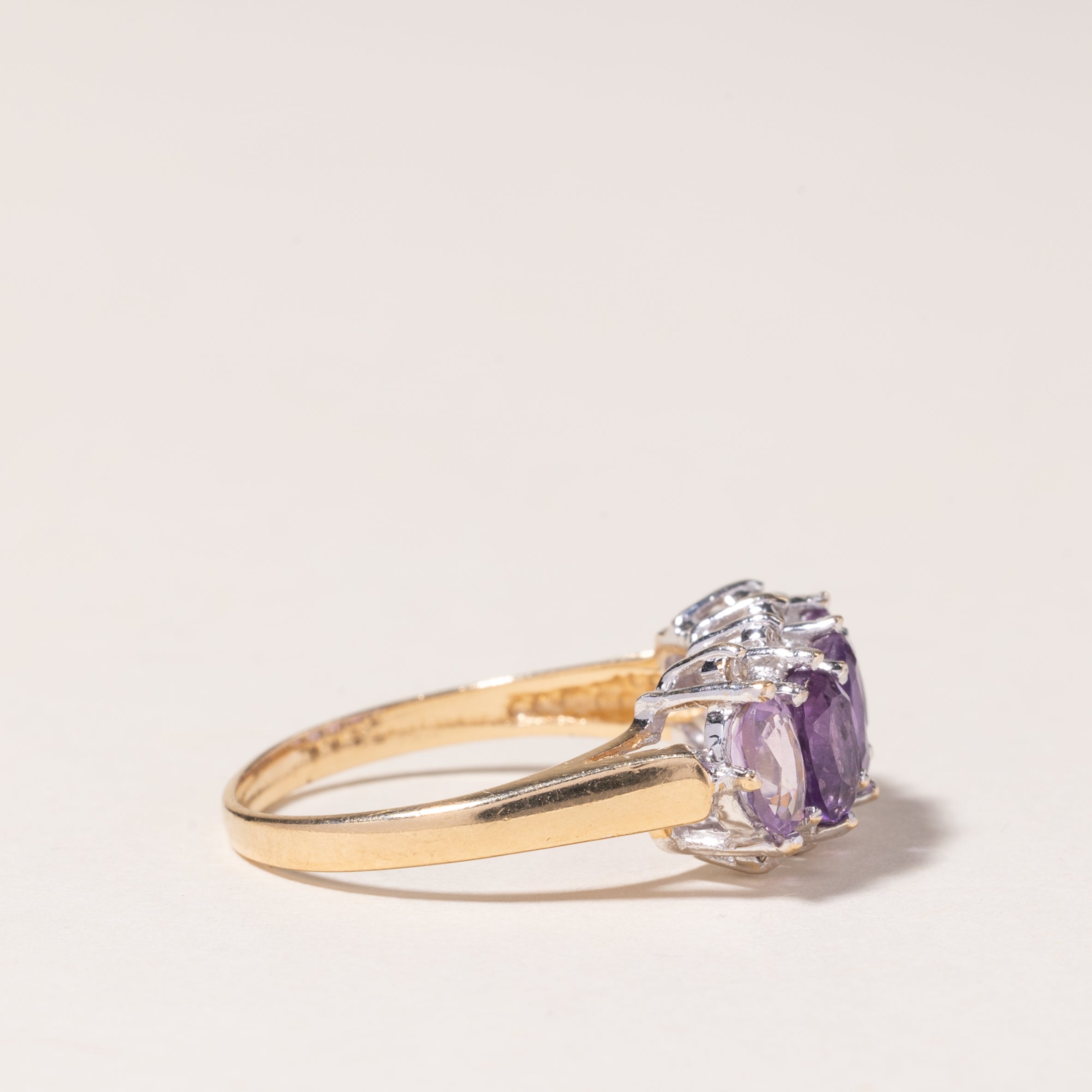10K Gold Amethyst and Diamond Ring - 1.50ctw Amethyst with 0.04ctw Diamonds - Size 6.5 - Elegant Purple Gemstone Jewelry for Women - Perfect for Engagement, Anniversary & Special Occasion Gifts