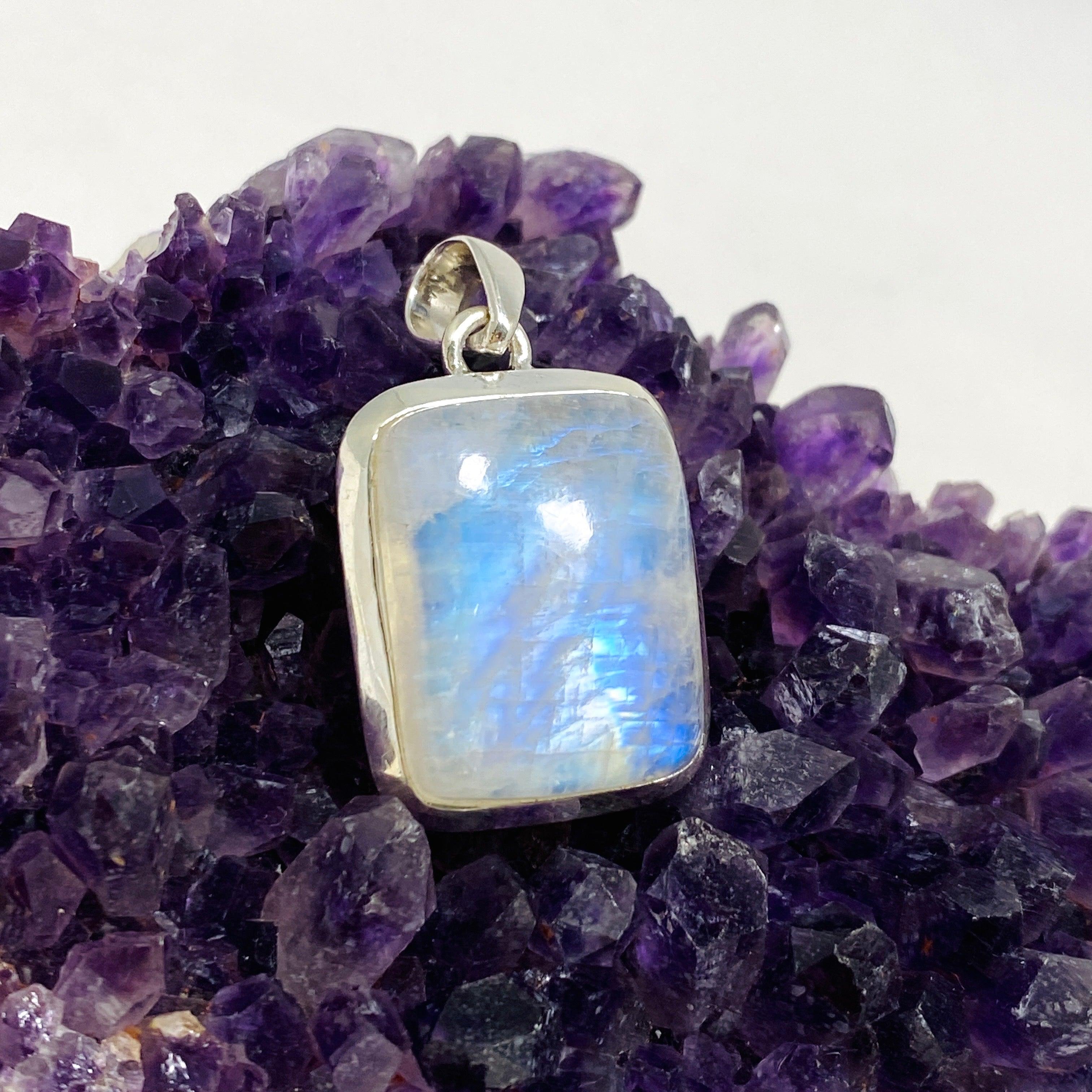 Moonstone Rectangular Pendant Necklace KPGJ4260 - Elegant Healing Crystal Jewelry for Women, Perfect for Meditation, Yoga & Spiritual Gifts