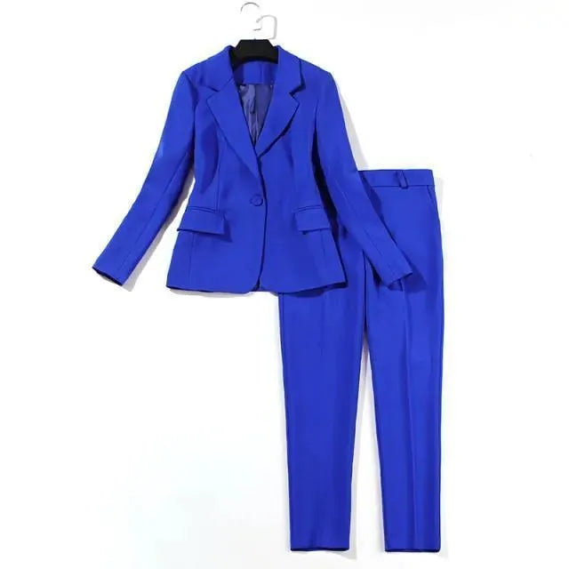 Stylish Women's Blogger Pantsuit - Trendy Office Wear & Casual Outfit for Social Media Influencers