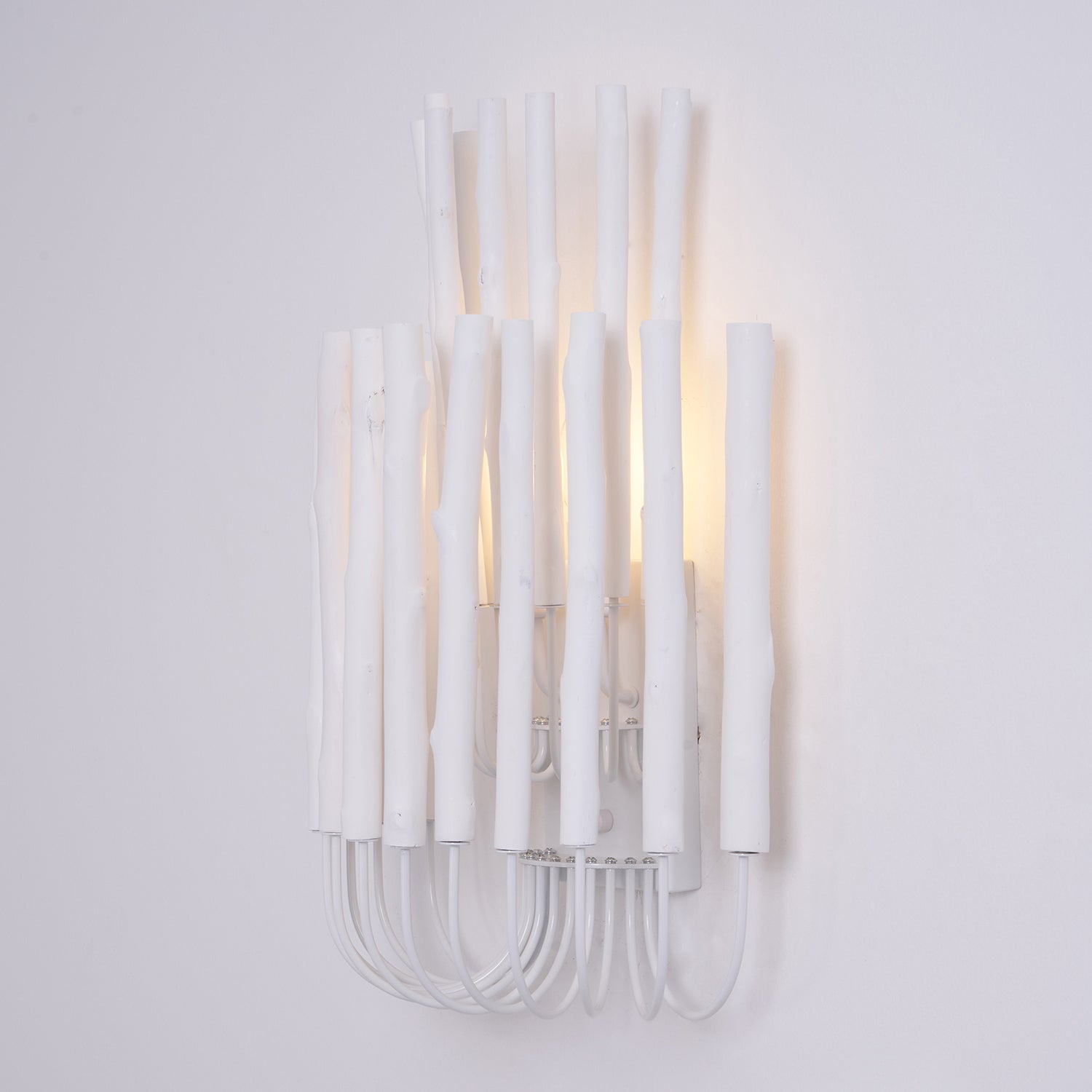 Swinton Wall Light - Modern LED Sconce for Bedroom, Living Room & Hallway - Energy Efficient Indoor Lighting Fixture