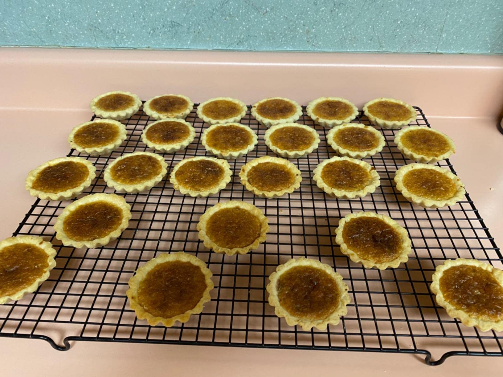 12PCS Mini Carbon Steel Non-Stick Egg Tart Molds - 3 Inch Tart Pans for Baking Perfect Egg Tarts, Custard Tarts & Mini Pies - Ideal for Home Baking, Pastry Shops & Dessert Making