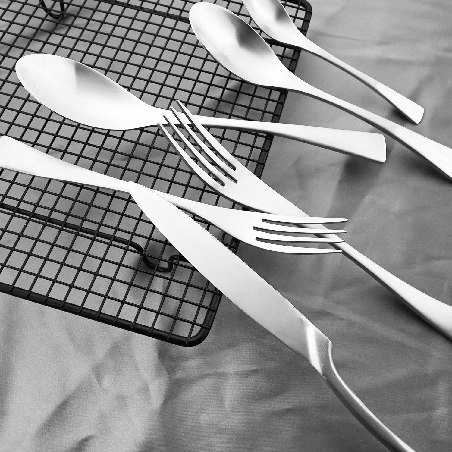 Premium 24-Piece Stainless Steel Silverware Set - Gugrida 304 Heavy Duty Flatware Cutlery for 4 People | Matte Finish Knives, Forks & Spoons | Dishwasher Safe | Perfect for Dinner Parties, Restaurants & Everyday Dining