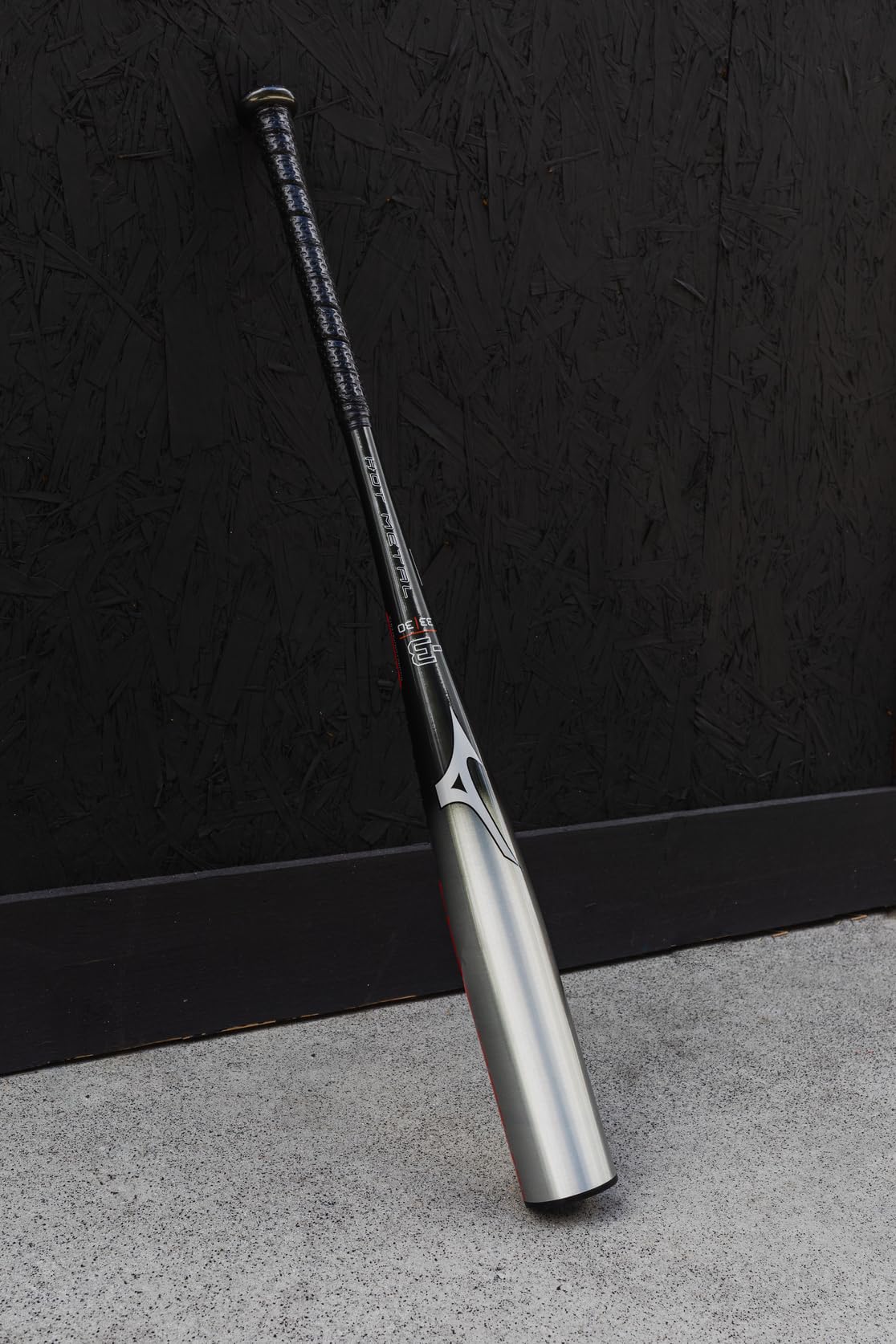 Mizuno B22-HOT METAL -3 BBCOR Baseball Bat | 2022 Model | 2 5/8 Inch Barrel | 1-Piece Aluminum Alloy Construction | CORTECH Barrel Technology | Optimized End Cap | Speed-Helix Grip | Perfect for High School & College Baseball Players | Game-Day Performance & Training