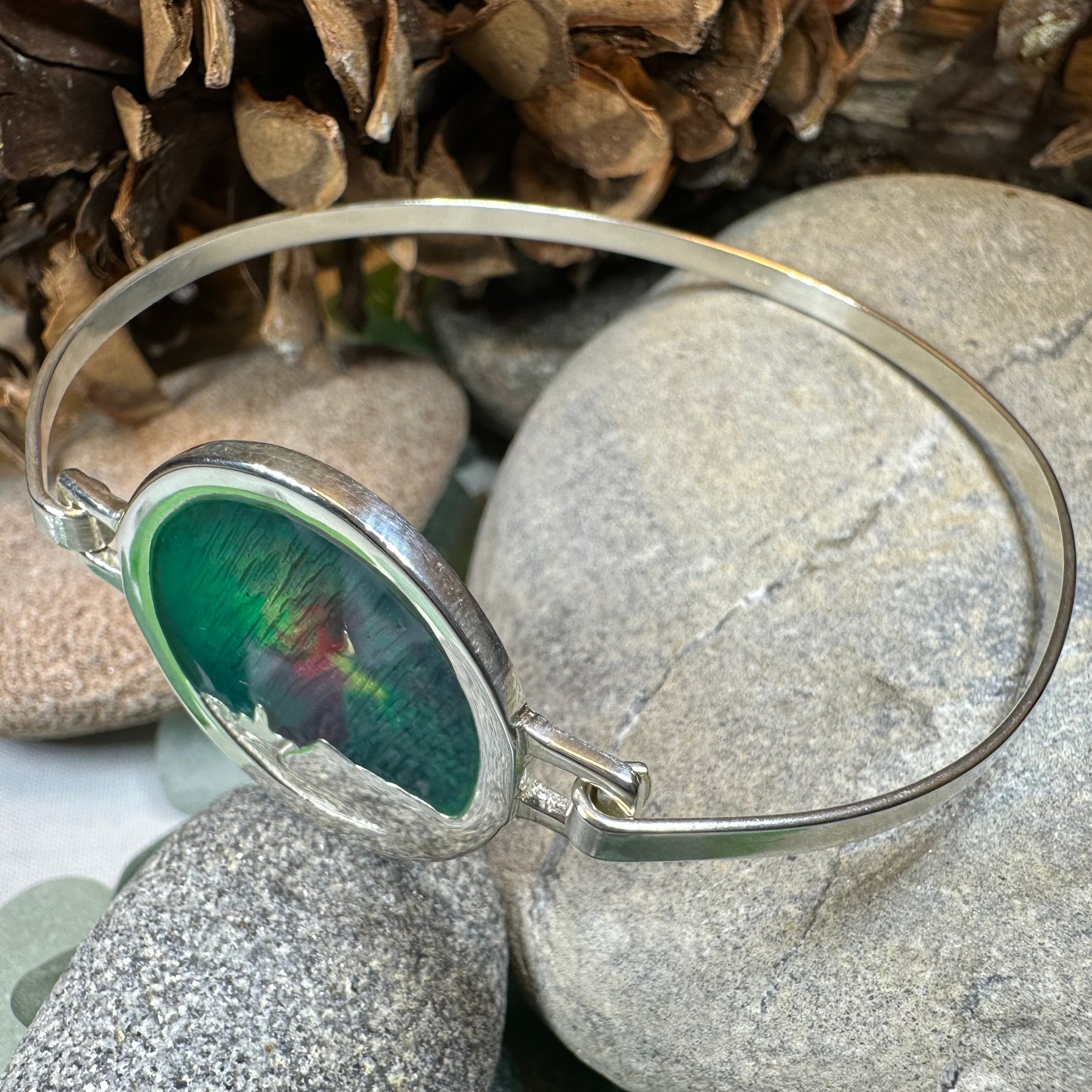 Northern Lights Bracelet - Stunning Aurora Borealis Inspired Jewelry for Women | Perfect for Gifts, Parties & Boho Fashion