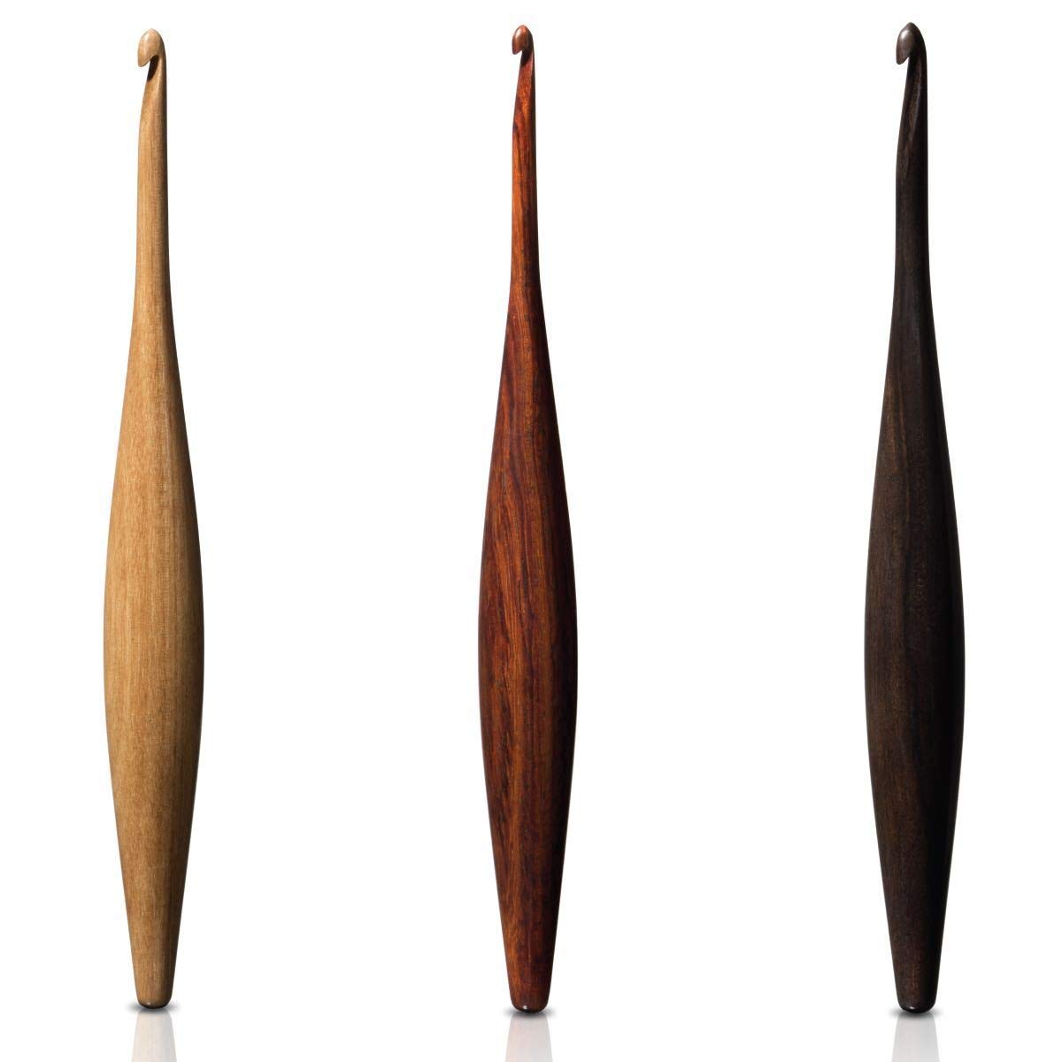 Premium FURLS Streamline Ebony Crochet Hook 7