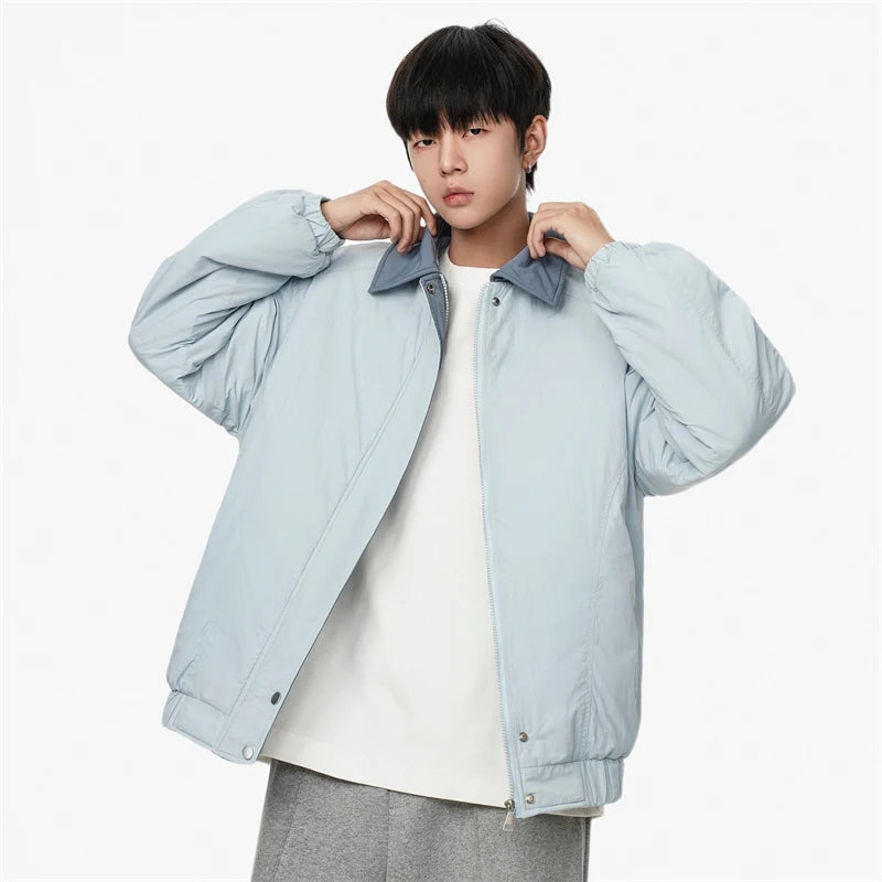 American Style Men's Padded Jacket with Turn-Down Collar, Contrast Color Zipper, Loose Fit Thick Short Coat for Winter - Casual Outdoor Wear, Street Fashion, and Daily Commuting (2024 Collection, Style 9C8546)