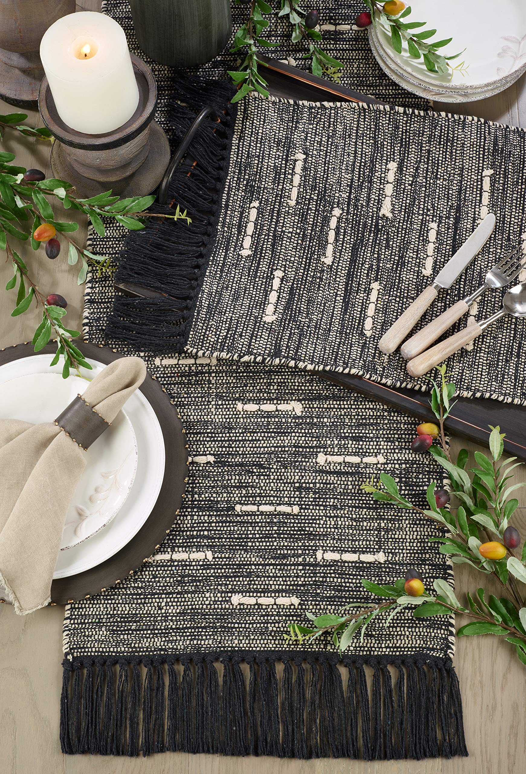 Premium Dashed Stitch Placemats Set of 4 - Elegant Table Decor for Dining Room, Kitchen, and Party Settings - Washable & Durable Place Mats for Everyday Use and Special Occasions