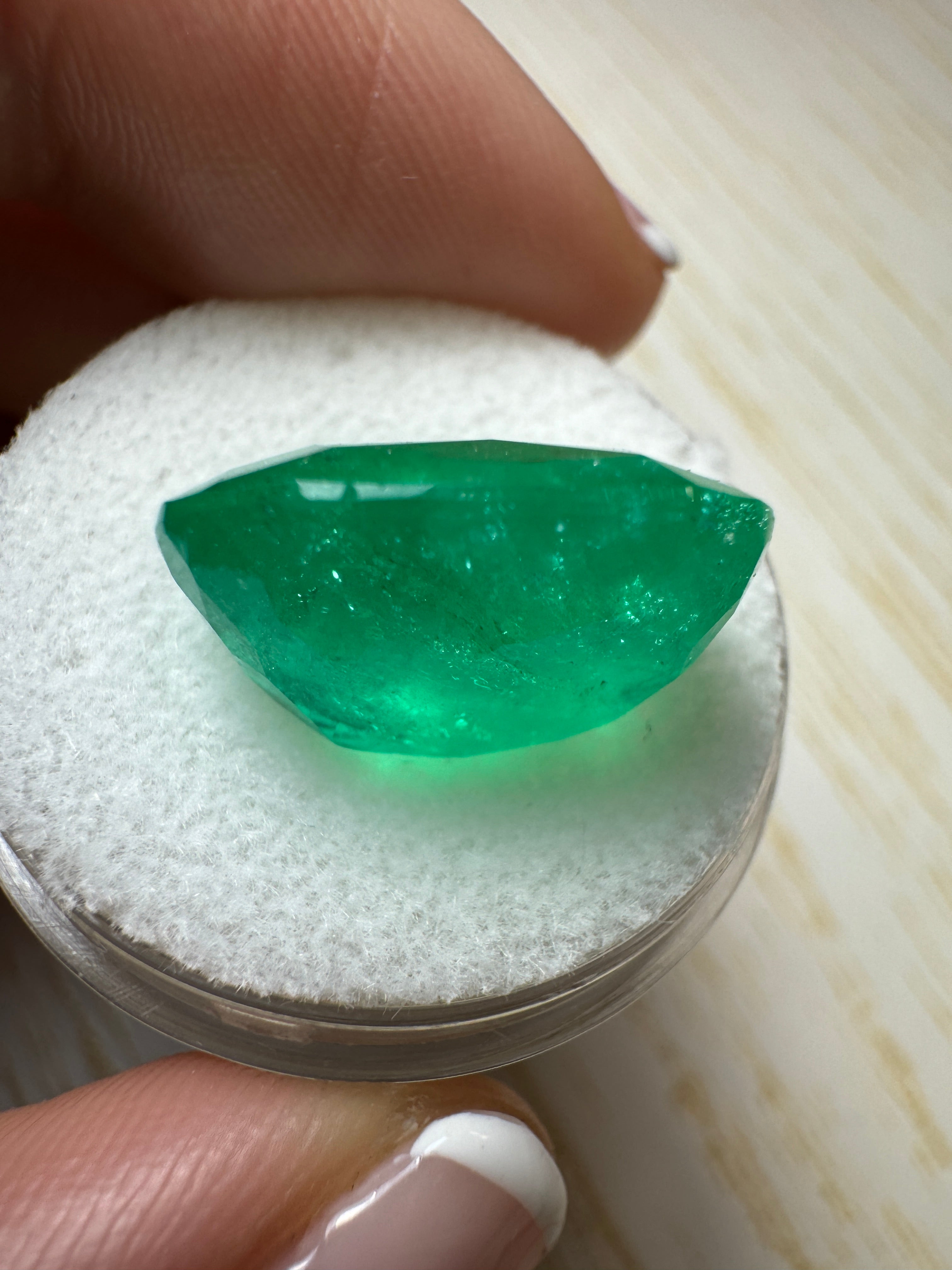 12.81 Carat Natural Colombian Emerald - 17x14mm Loose Cushion Cut Green Gemstone for Jewelry Making & Engagement Rings